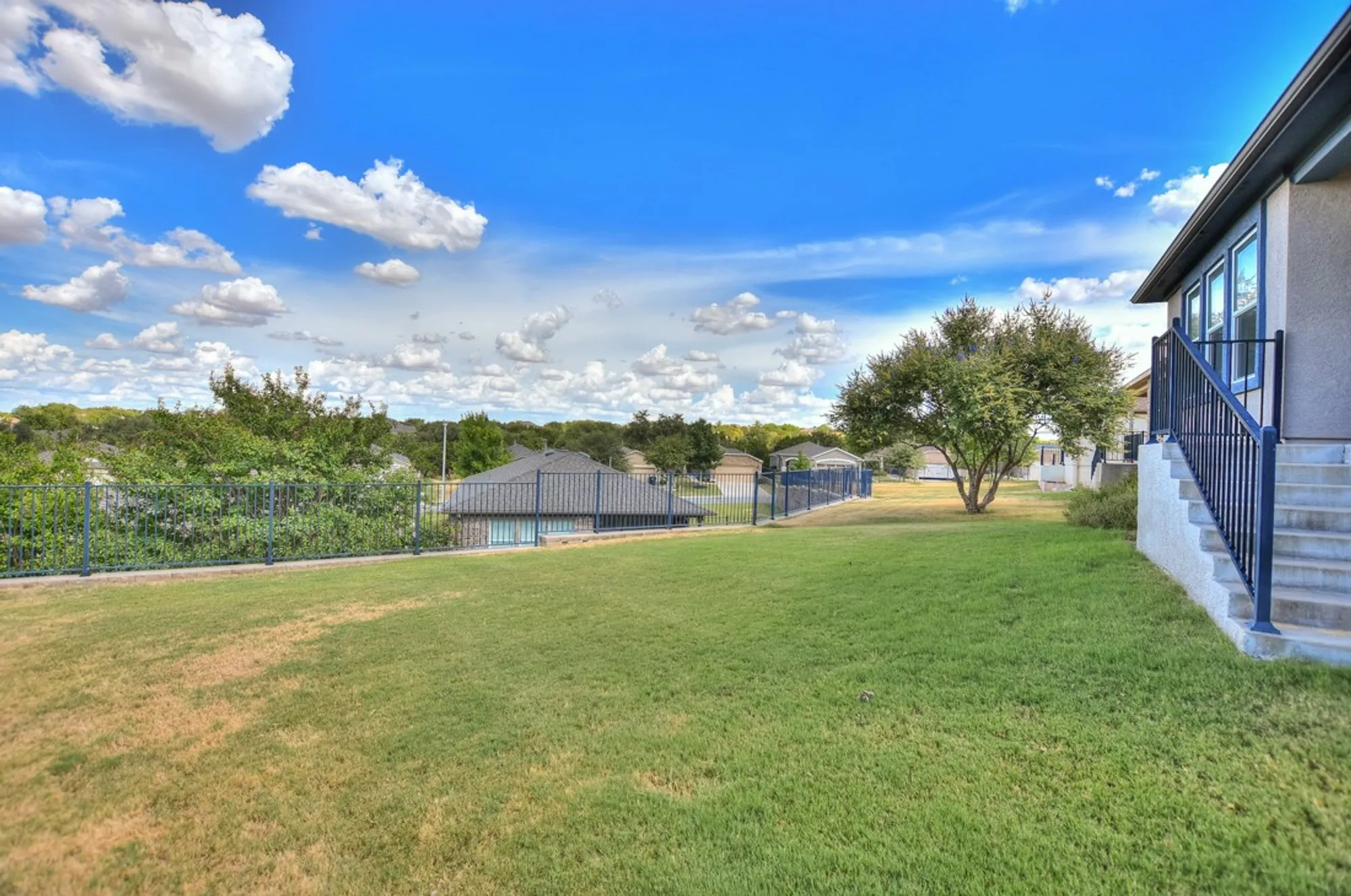 Property Slideshow image 31 of 33 | 106 kickapoo creek ln, Georgetown, TX, 78633