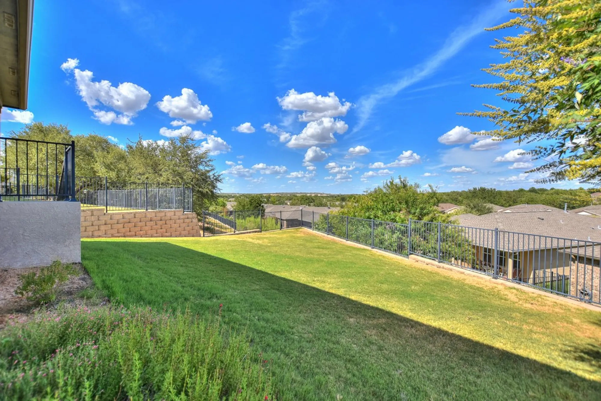 Property Slideshow image 33 of 33 | 106 kickapoo creek ln, Georgetown, TX, 78633