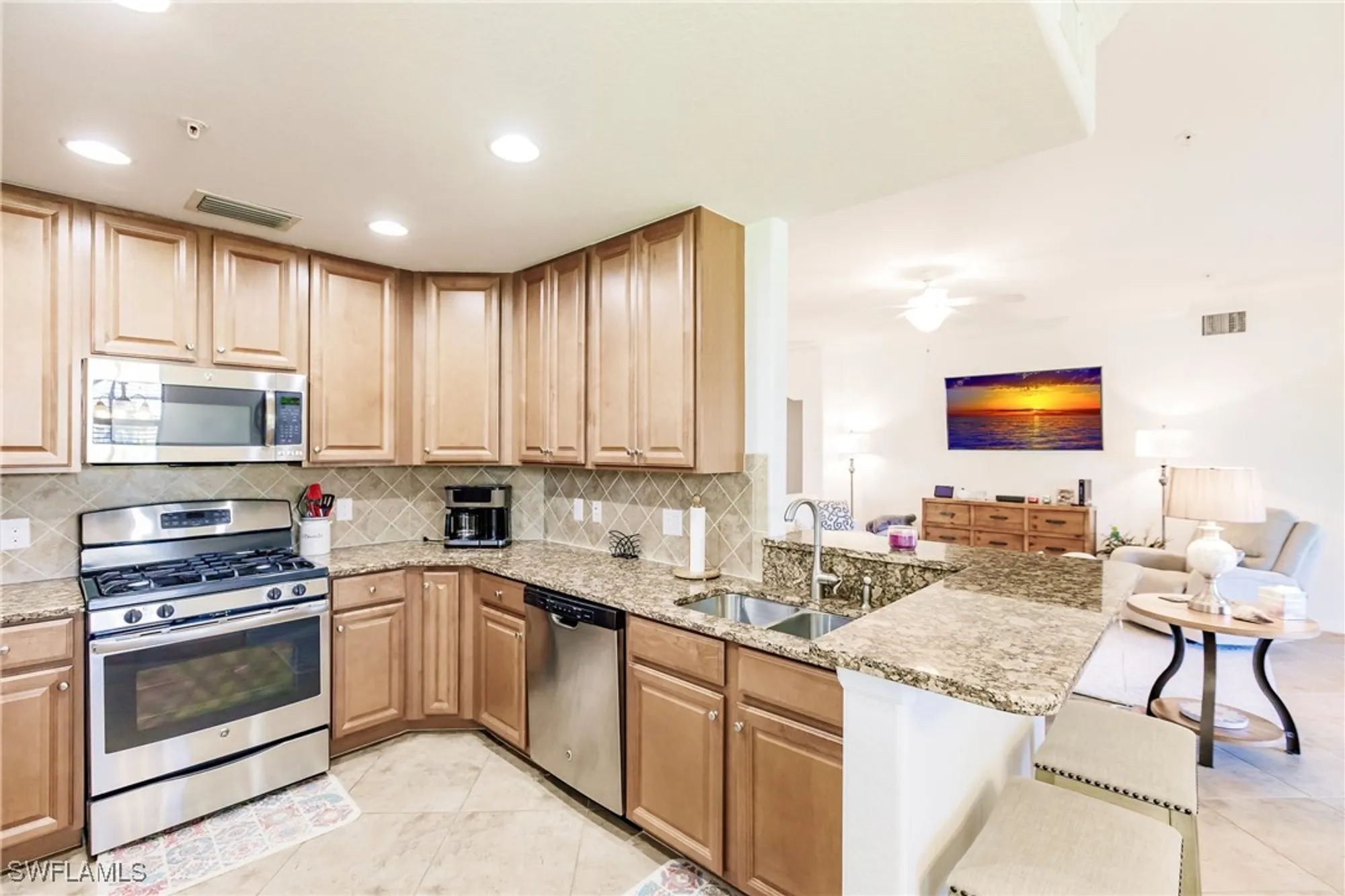 Property Slideshow image 12 of 50 | 3157 aviamar cir apt 102, Naples, FL, 34114