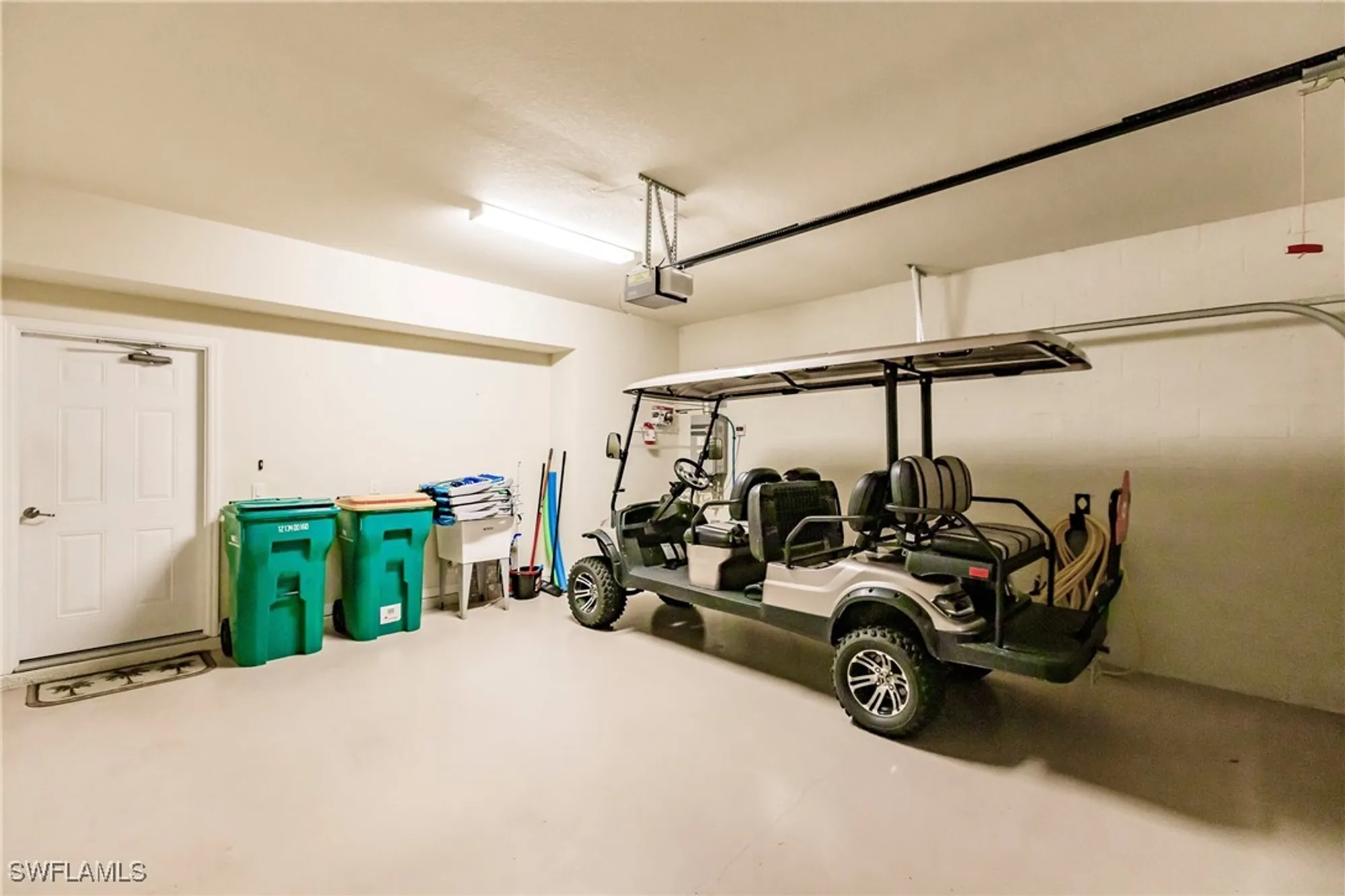 Property Slideshow image 34 of 50 | 3157 aviamar cir apt 102, Naples, FL, 34114