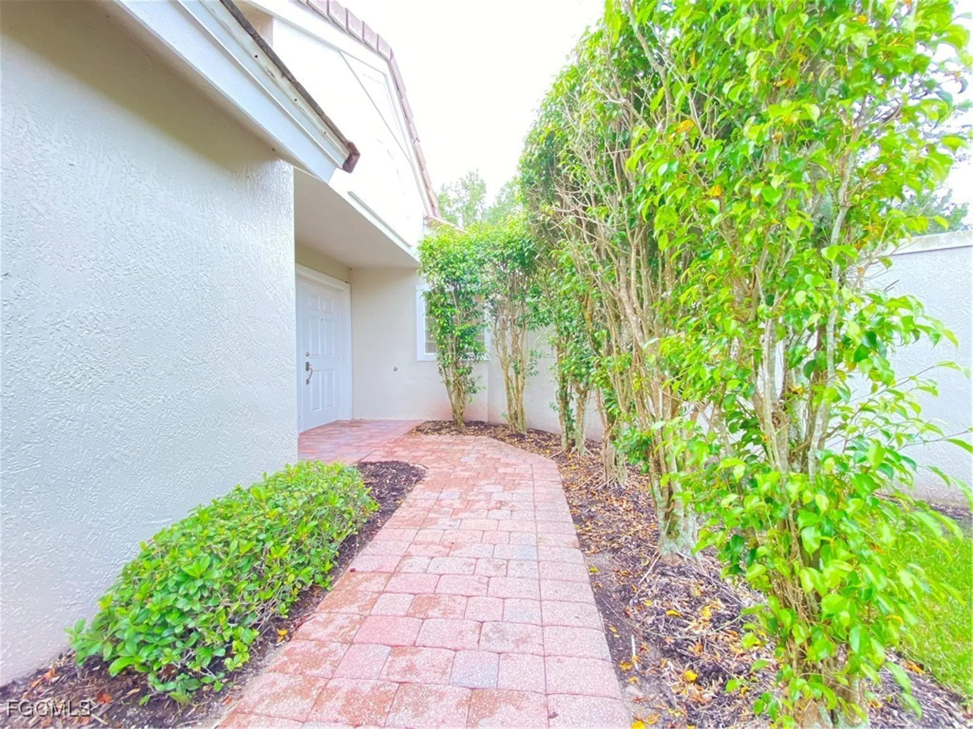 Property Slideshow image 26 of 29 | 2287 summersweet dr, Alva, FL, 33920