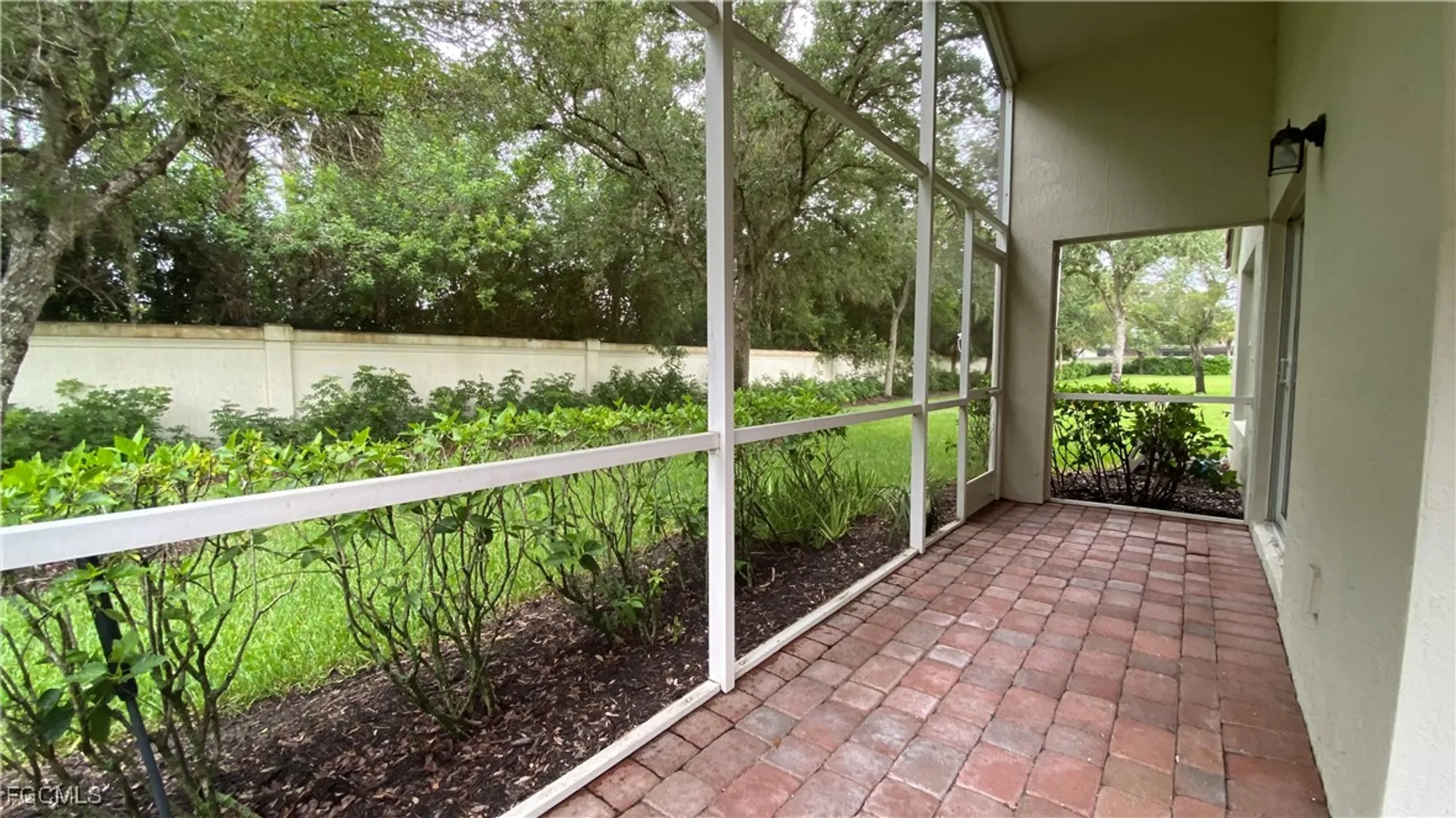 Property Slideshow image 21 of 29 | 2287 summersweet dr, Alva, FL, 33920