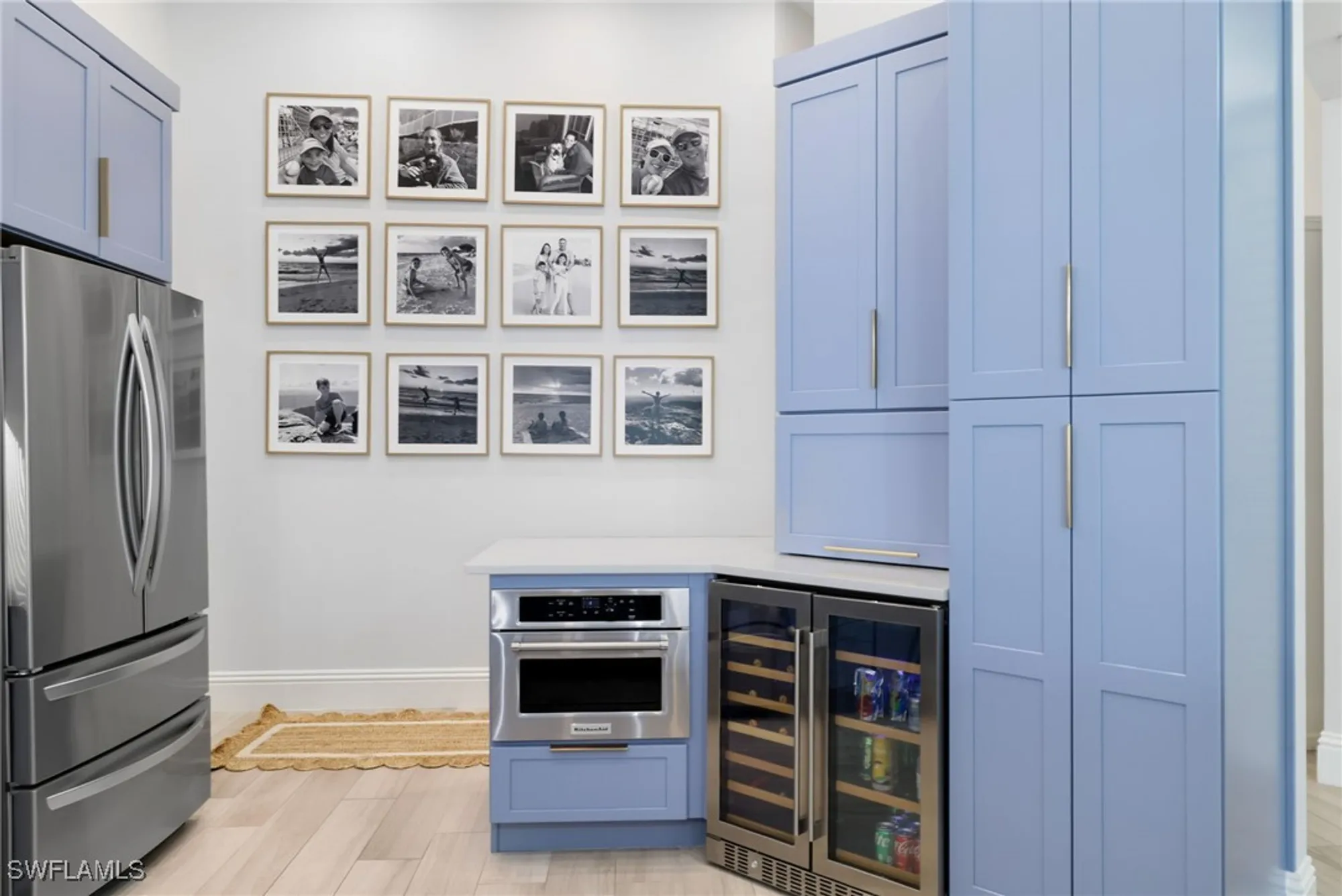 Property Slideshow image 2 of 42 | 831 sailaway ln 202, Naples, FL, 34108