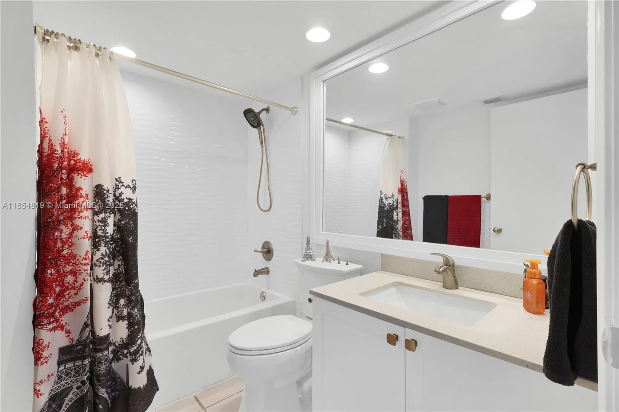 Property Slideshow image 17 of 25 | 12901 sw 15th ct 105v, Pembroke Pines, FL, 33027