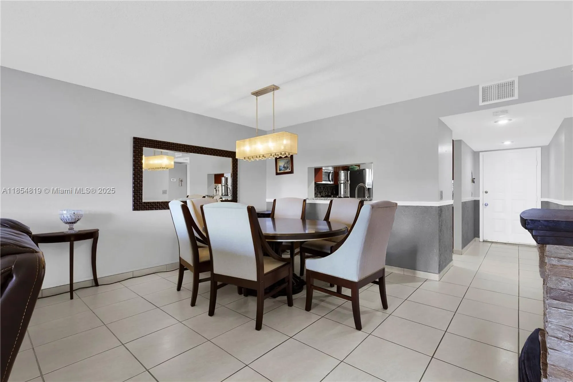 Property Slideshow image 12 of 25 | 12901 sw 15th ct 105v, Pembroke Pines, FL, 33027