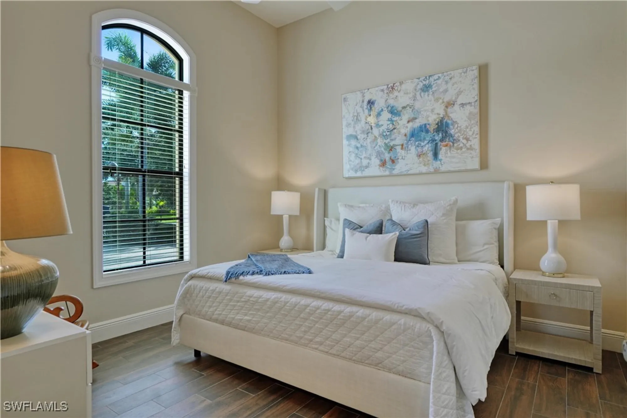 Property Slideshow image 18 of 27 | 9313 vercelli ct, Naples, FL, 34113