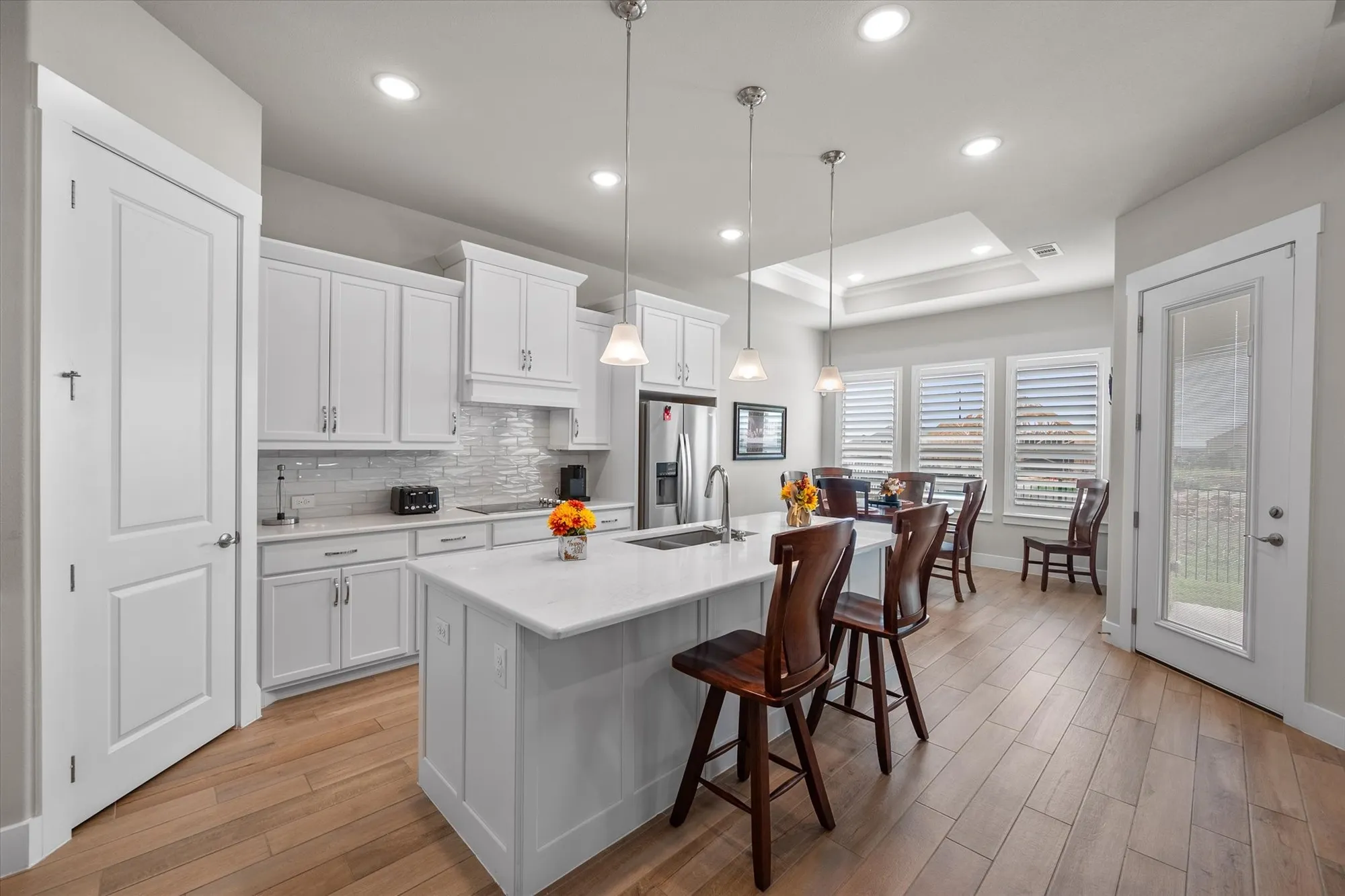 Property Slideshow image 11 of 25 | 2516 nueva way, Mansfield, TX, 76063