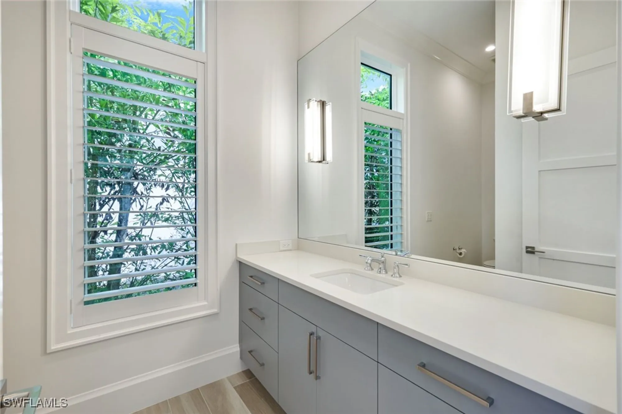 Property Slideshow image 16 of 25 | 9937 montiano ct, Naples, FL, 34113