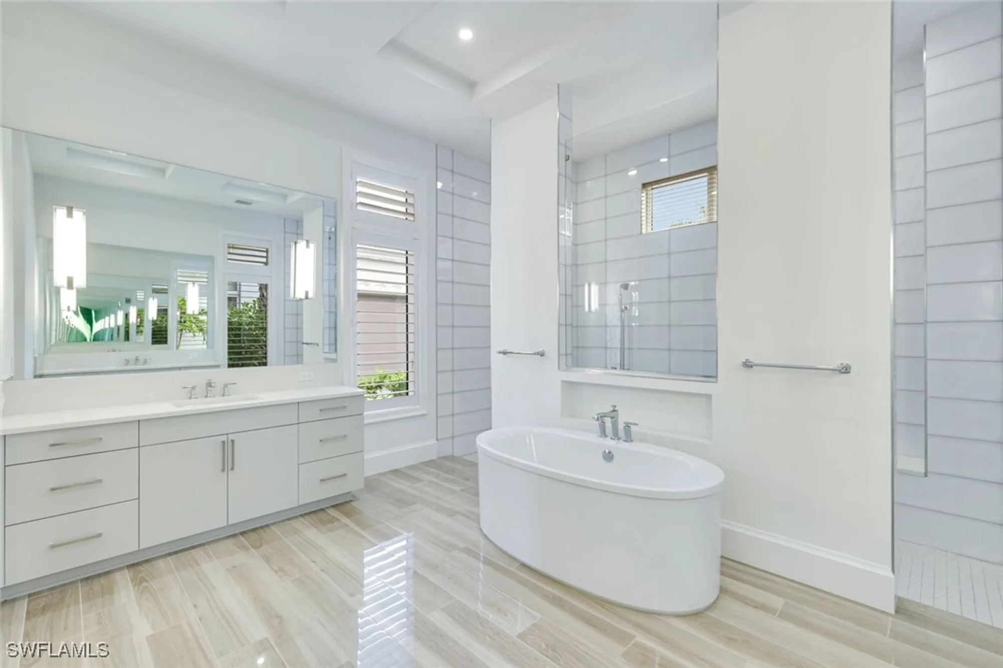 Property Slideshow image 12 of 25 | 9937 montiano ct, Naples, FL, 34113