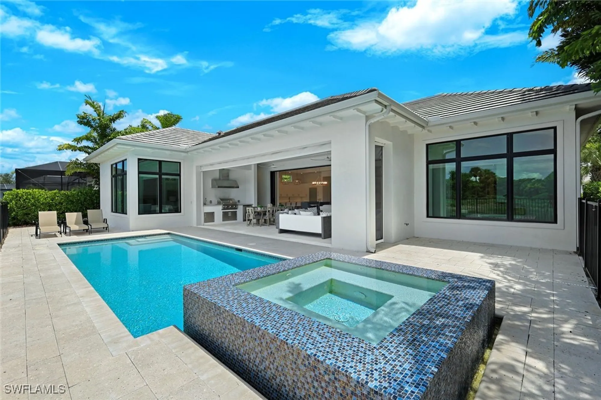 Property Slideshow image 21 of 25 | 9937 montiano ct, Naples, FL, 34113