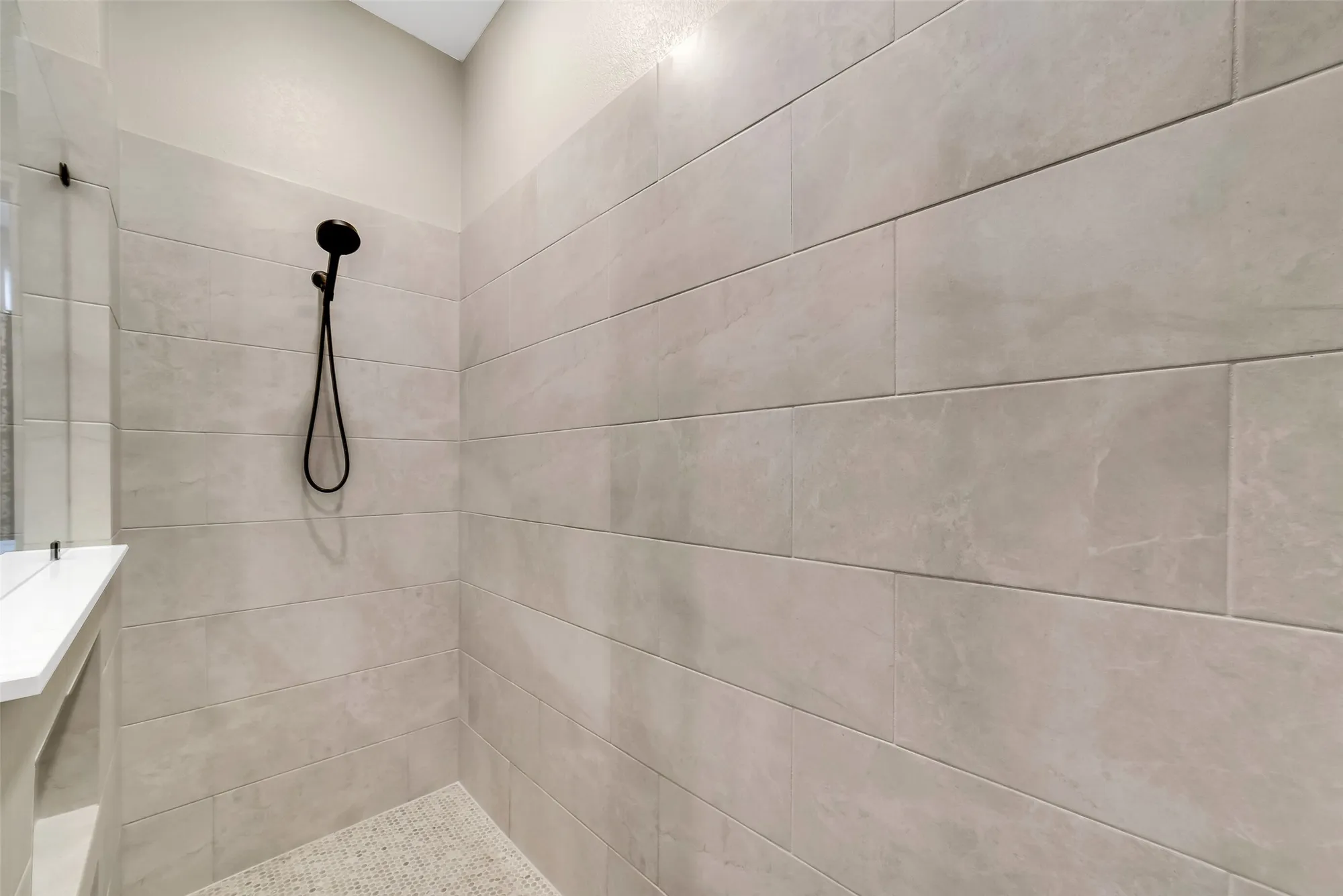 Property Slideshow image 18 of 29 | 14648 cedar elm ct, Willis, TX, 77318