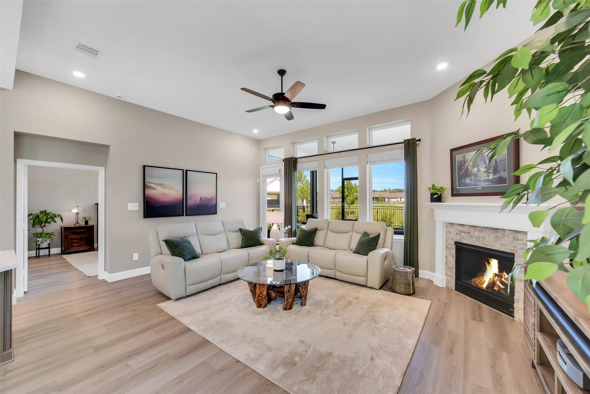 Property Slideshow image 11 of 29 | 14648 cedar elm ct, Willis, TX, 77318