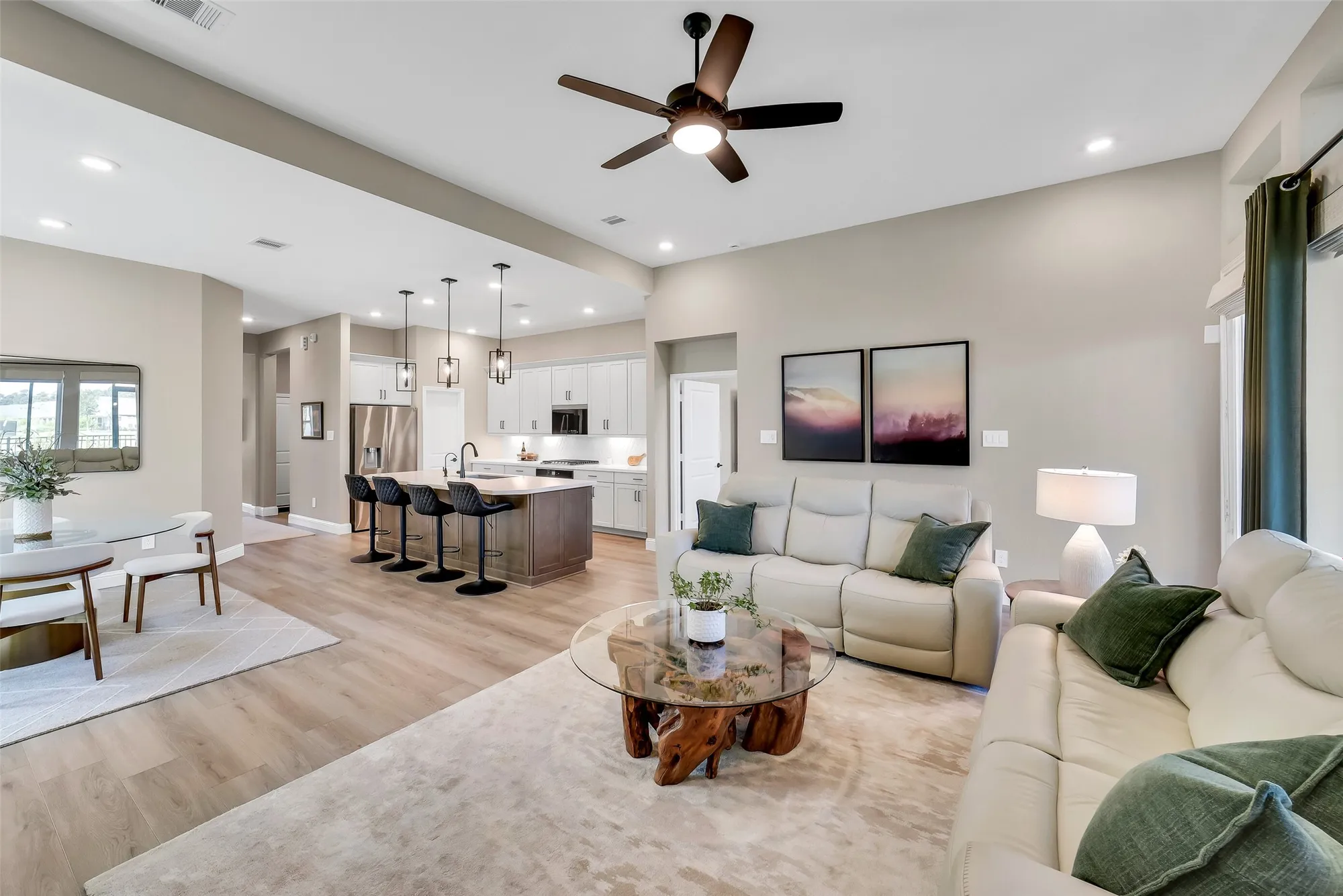 Property Slideshow image 12 of 29 | 14648 cedar elm ct, Willis, TX, 77318