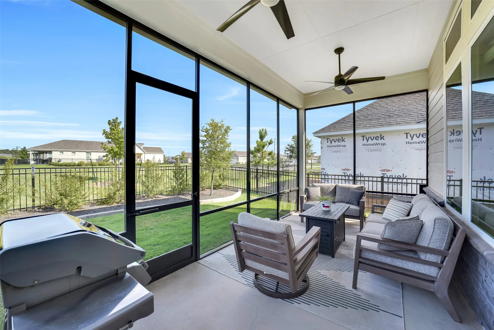 Property Slideshow image 23 of 29 | 14648 cedar elm ct, Willis, TX, 77318