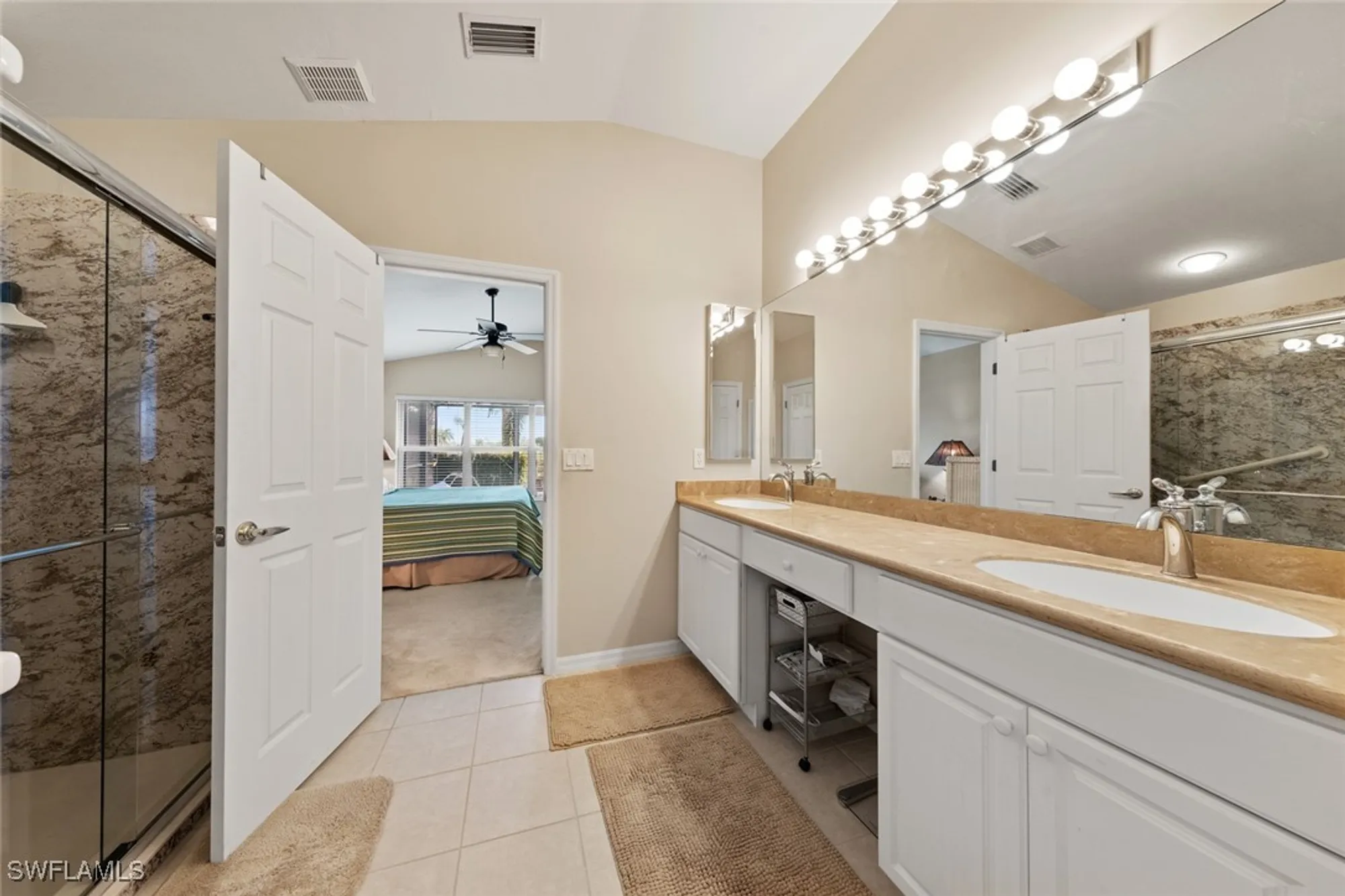 Property Slideshow image 17 of 42 | 9534 hemingway ln, Fort Myers, FL, 33913