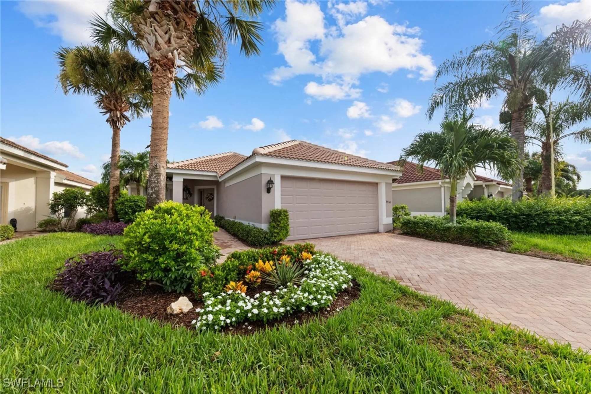 Property Slideshow image 1 of 42 | 9534 hemingway ln, Fort Myers, FL, 33913