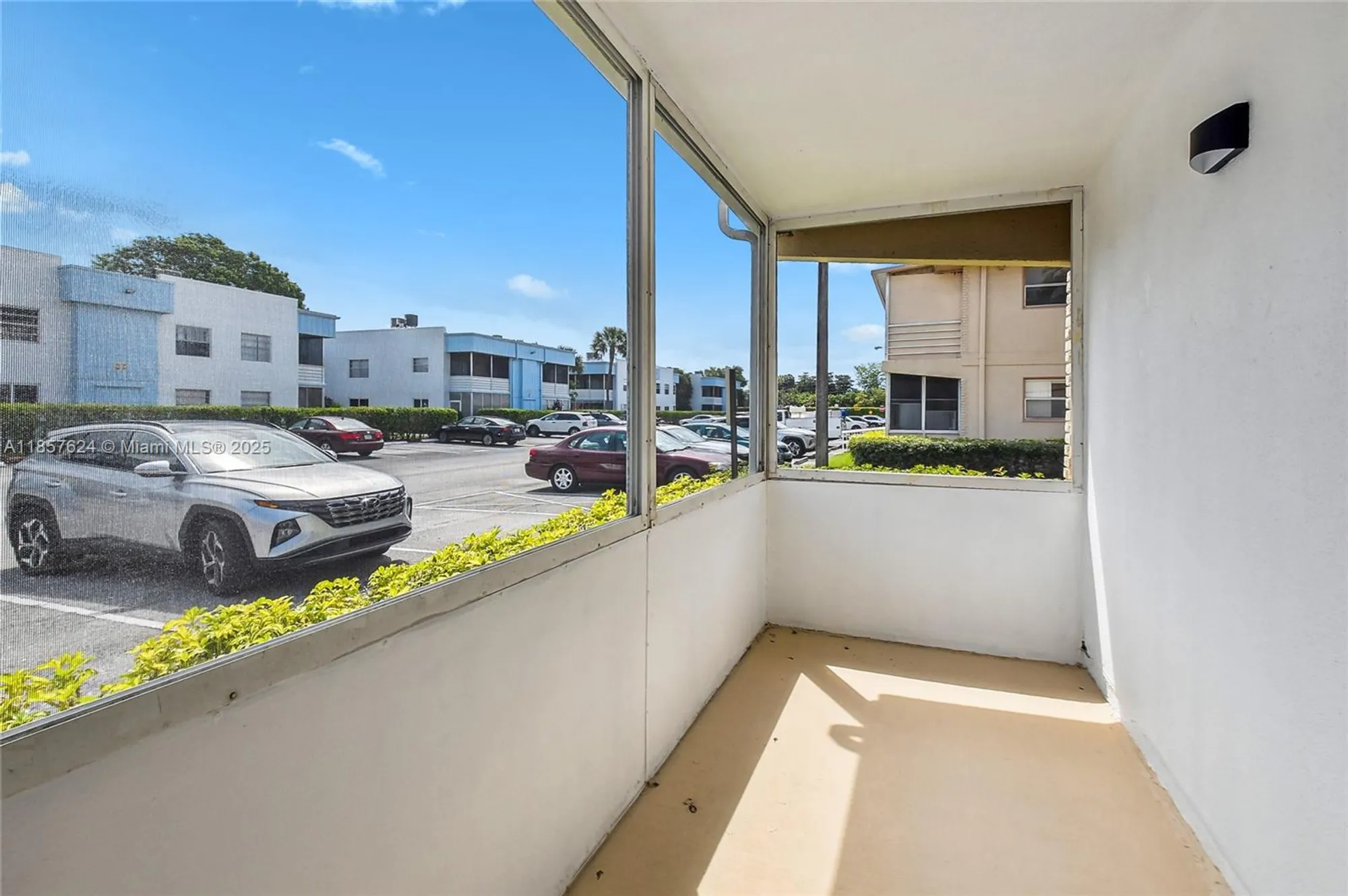 Property Slideshow image 18 of 21 | 447 saxony j # 447, Delray Beach, FL, 33446