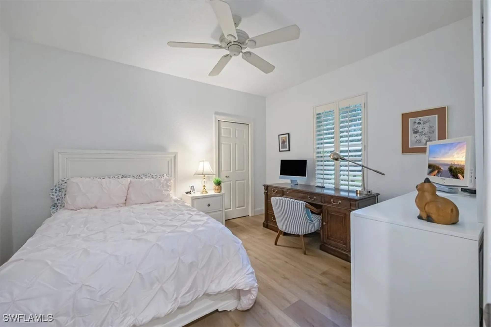 Property Slideshow image 16 of 24 | 537 wedgewood way, Naples, FL, 34119