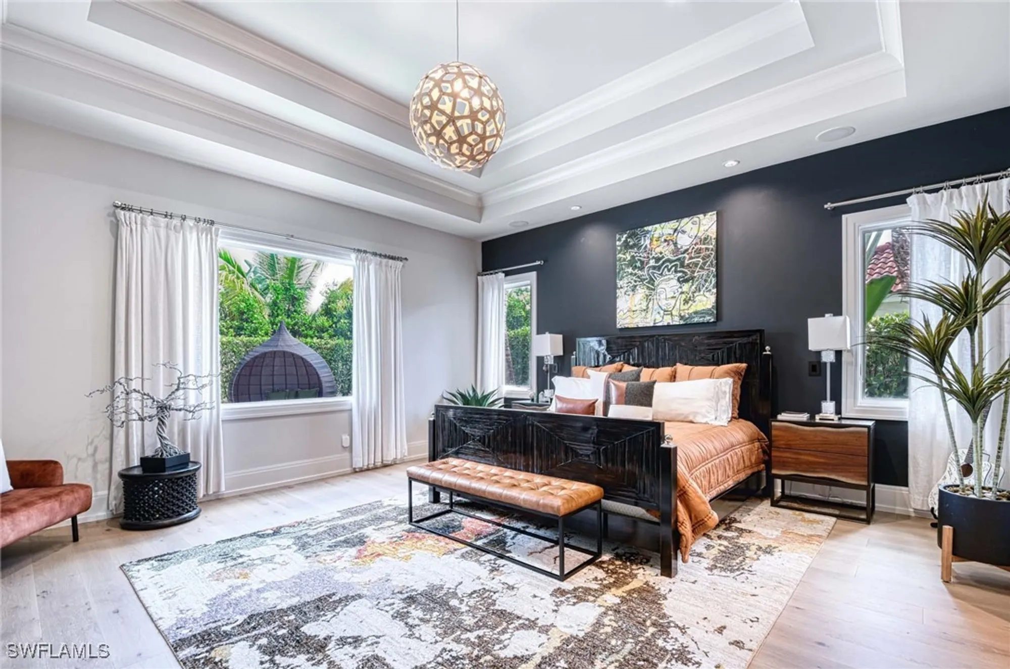 Property Slideshow image 13 of 39 | 565 fairway ter, Naples, FL, 34103