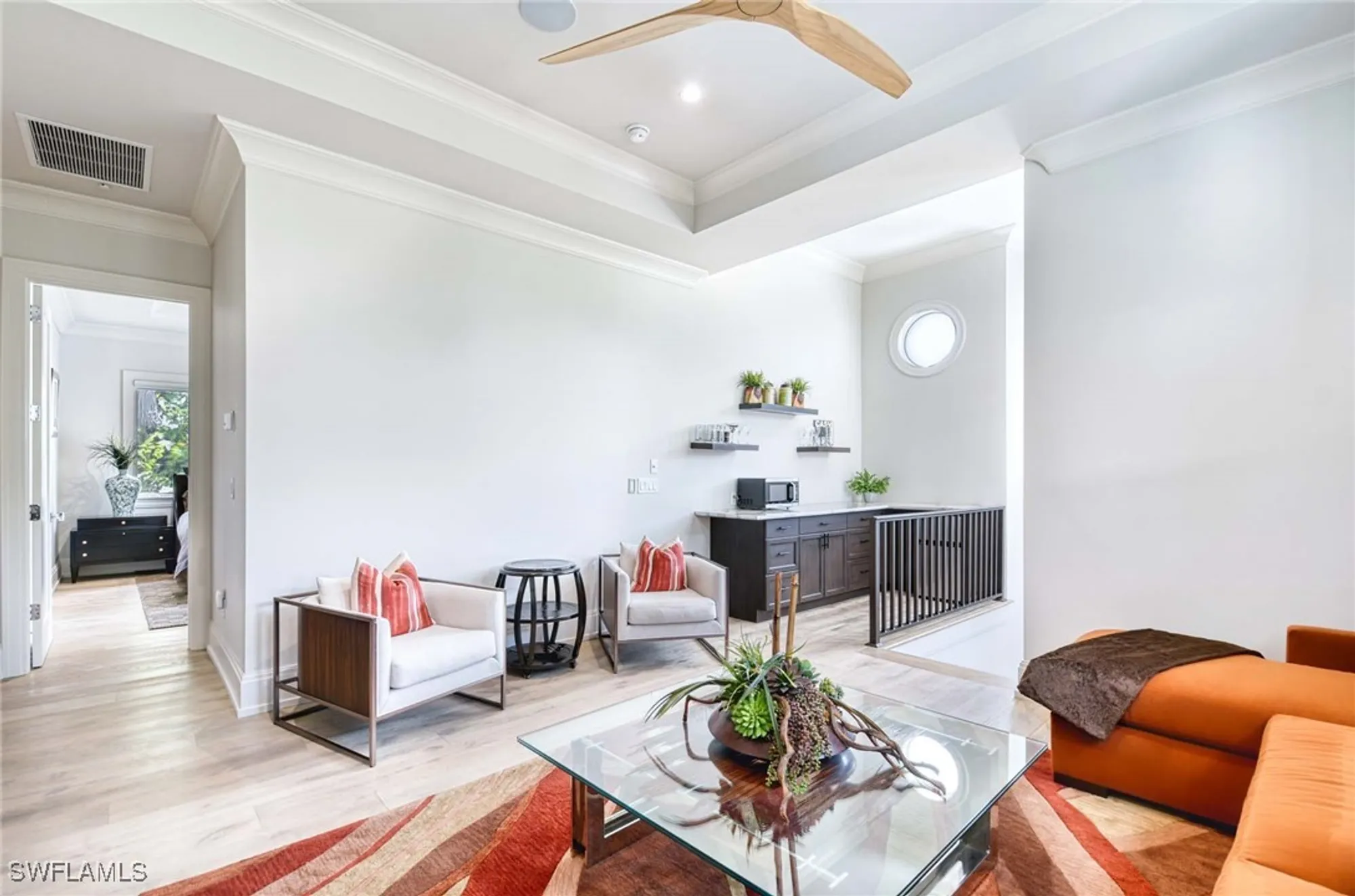 Property Slideshow image 20 of 39 | 565 fairway ter, Naples, FL, 34103