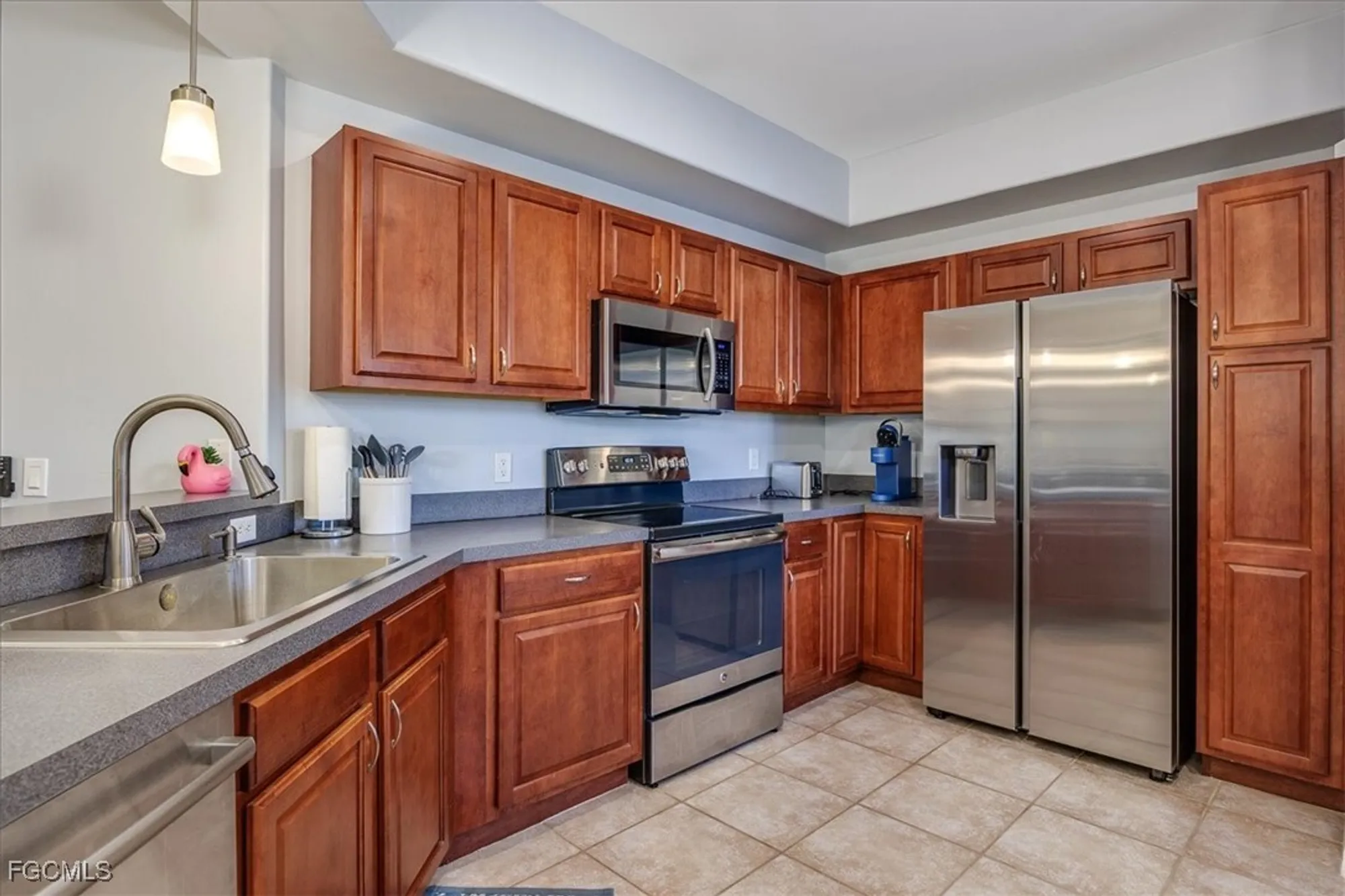 Property Slideshow image 14 of 43 | 9611 hemingway ln apt 3907, Fort Myers, FL, 33913