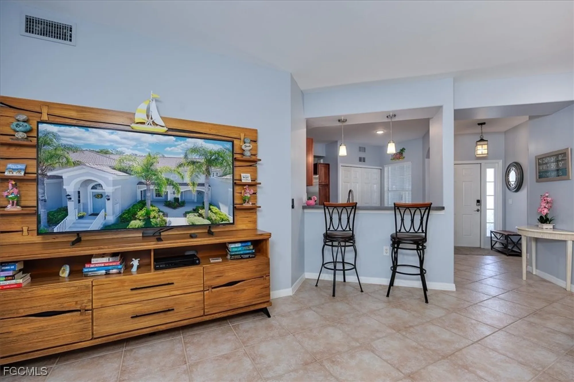 Property Slideshow image 10 of 43 | 9611 hemingway ln apt 3907, Fort Myers, FL, 33913