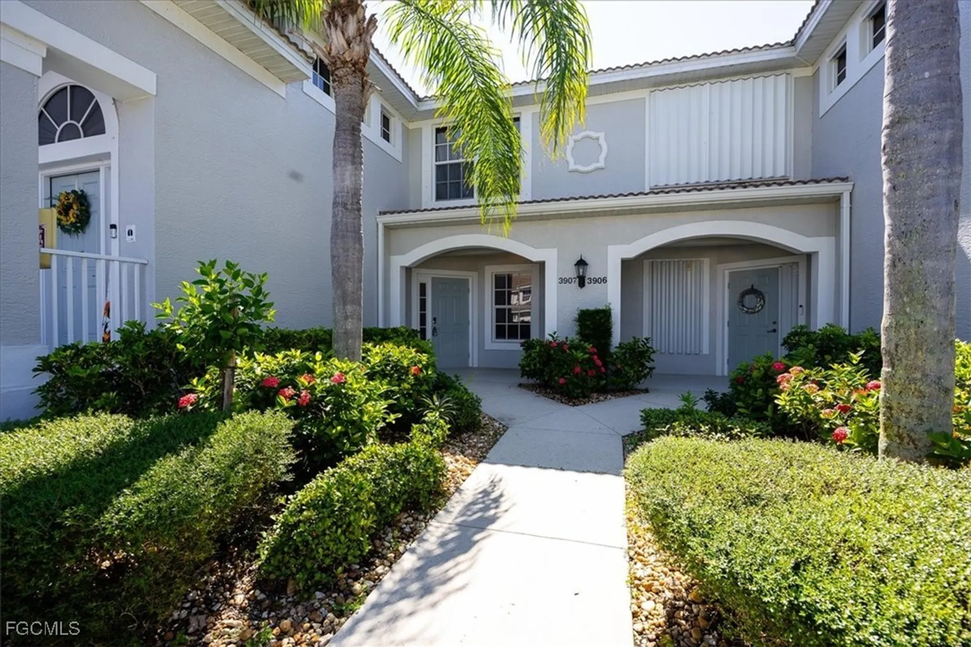 Property Slideshow image 3 of 43 | 9611 hemingway ln apt 3907, Fort Myers, FL, 33913