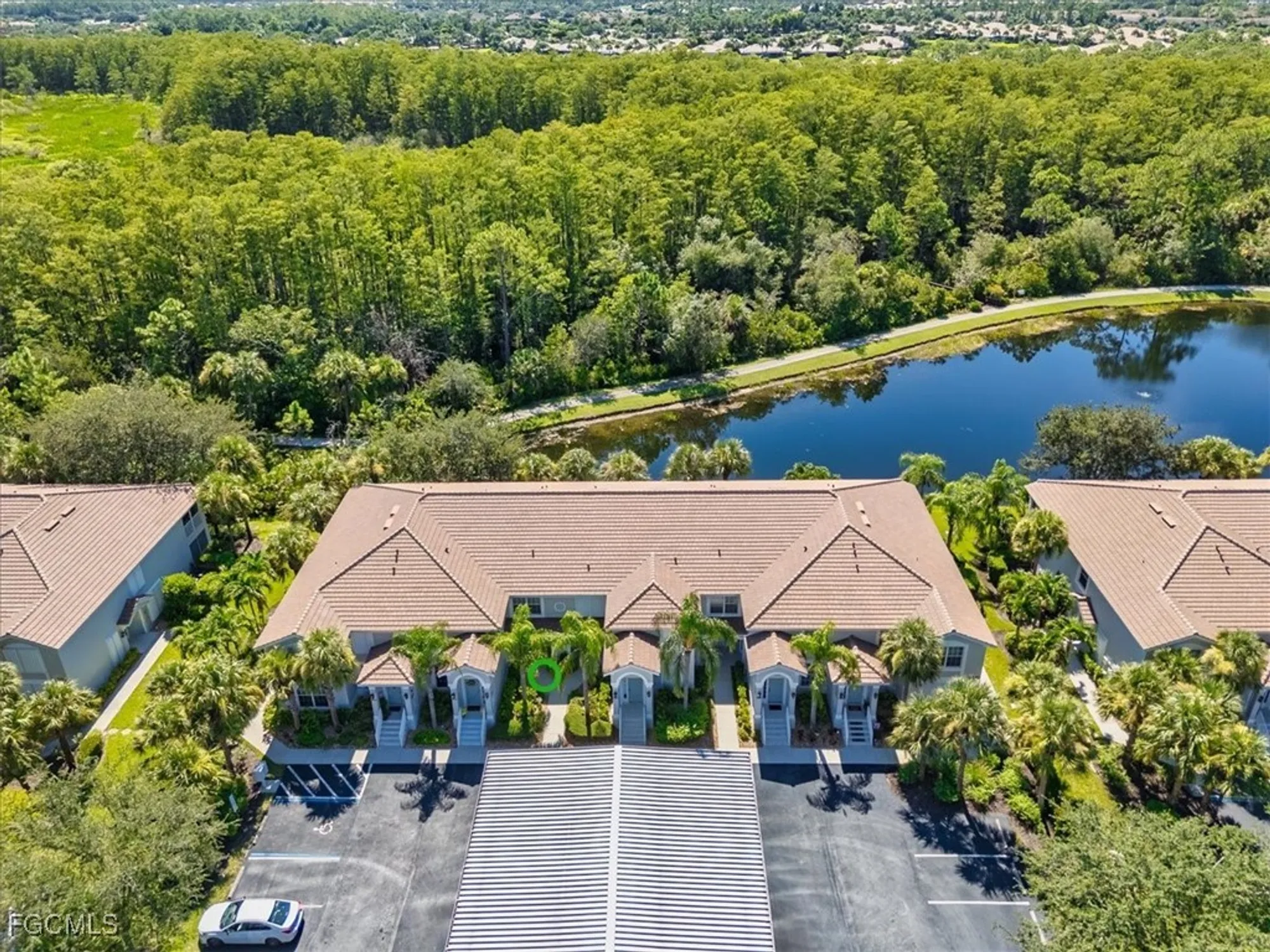 Property Slideshow image 4 of 43 | 9611 hemingway ln apt 3907, Fort Myers, FL, 33913