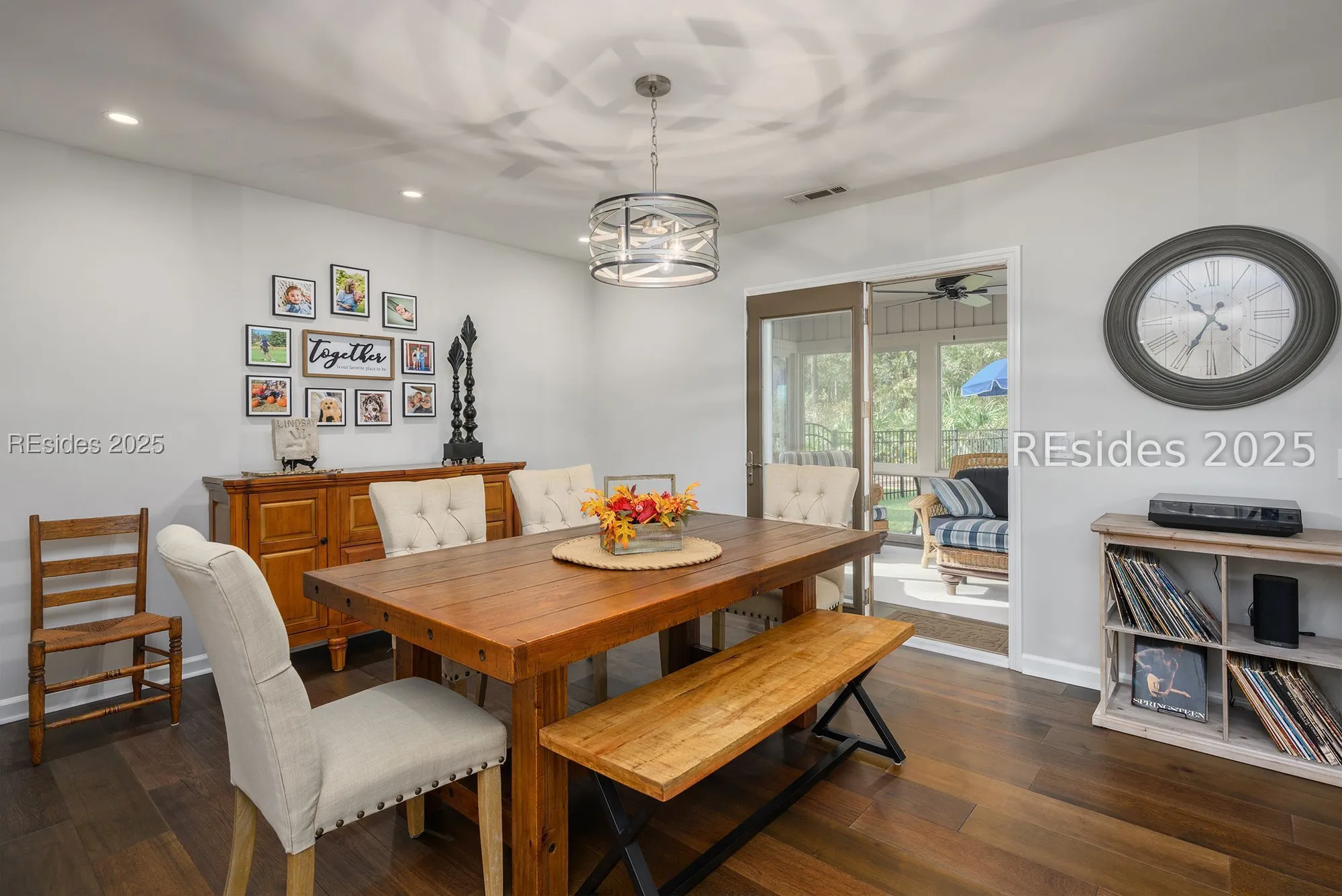 Property Slideshow image 11 of 47 | 20 edgewood dr, Hilton Head Island, SC, 29926