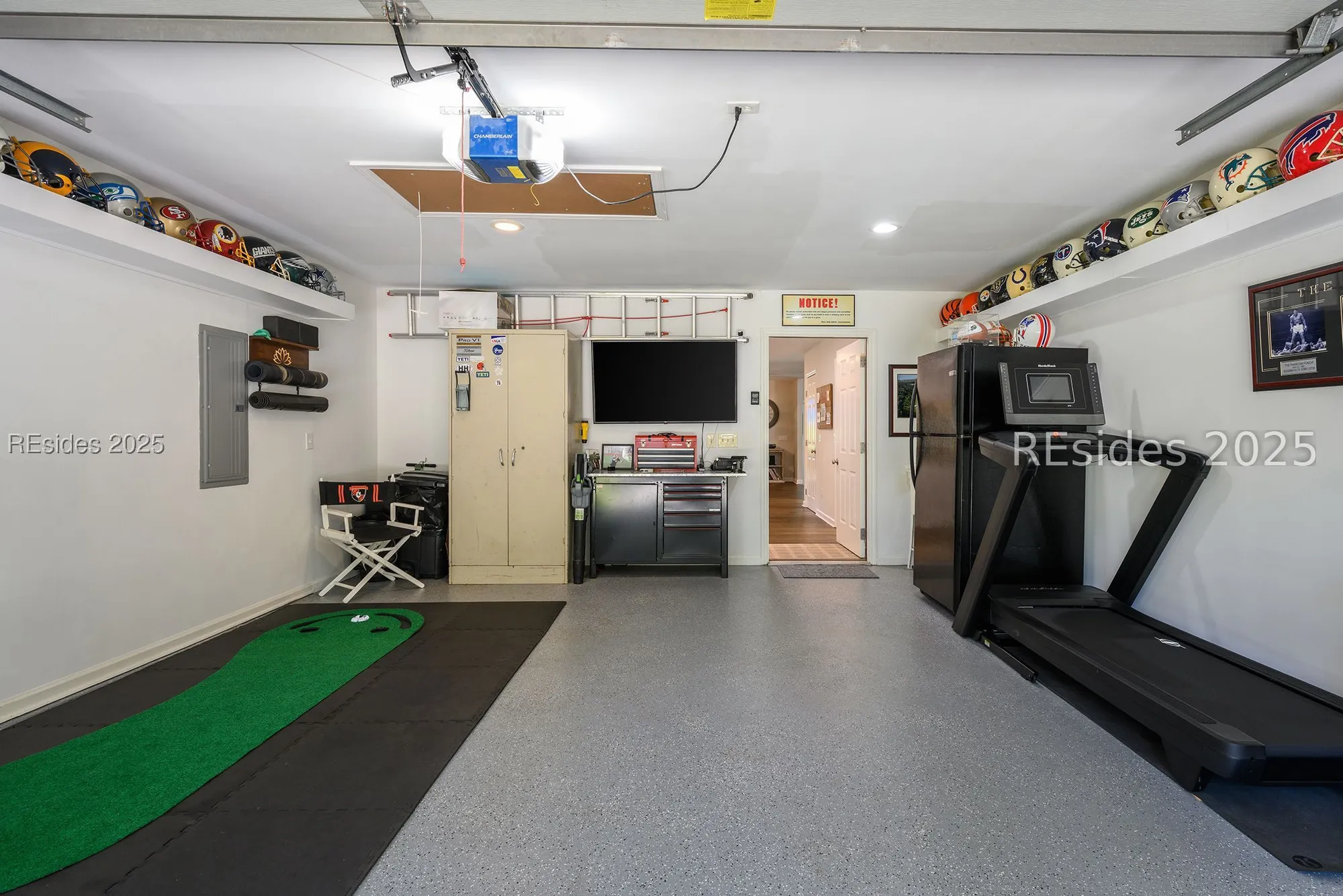 Property Slideshow image 44 of 47 | 20 edgewood dr, Hilton Head Island, SC, 29926