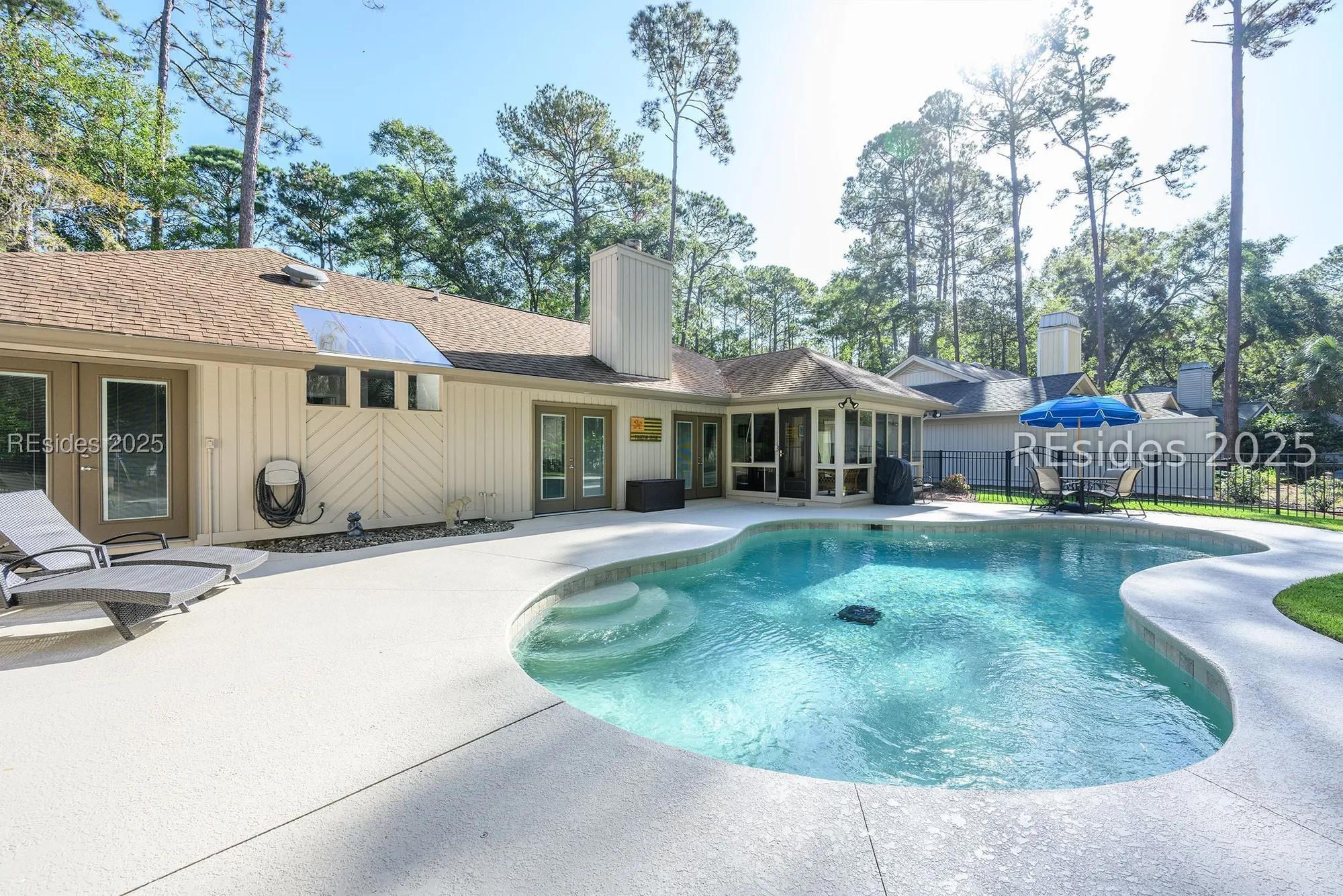 Property Slideshow image 40 of 47 | 20 edgewood dr, Hilton Head Island, SC, 29926