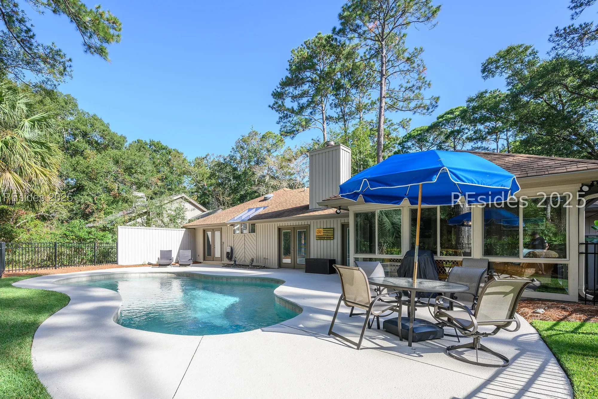 Property Slideshow image 41 of 47 | 20 edgewood dr, Hilton Head Island, SC, 29926