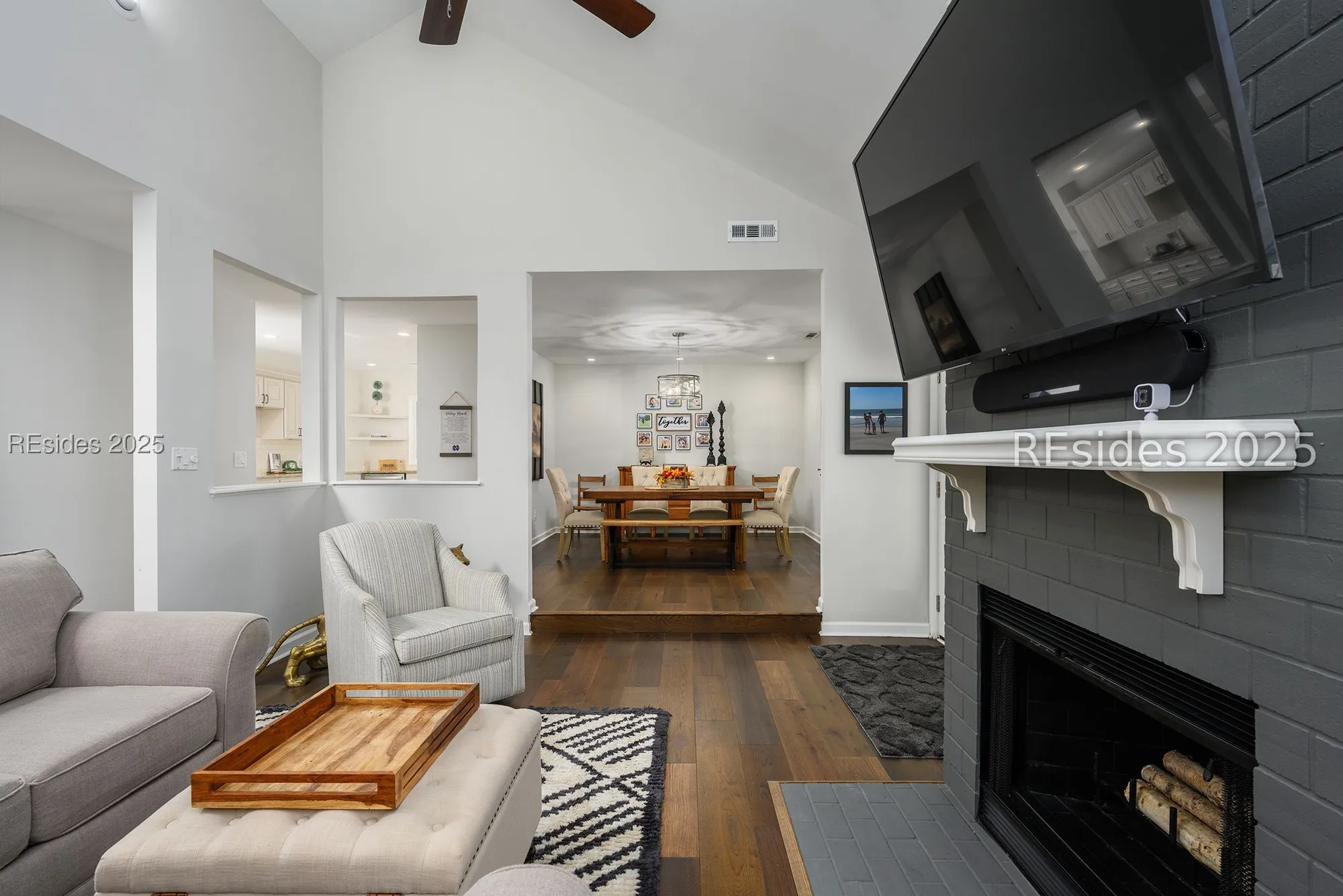 Property Slideshow image 9 of 47 | 20 edgewood dr, Hilton Head Island, SC, 29926