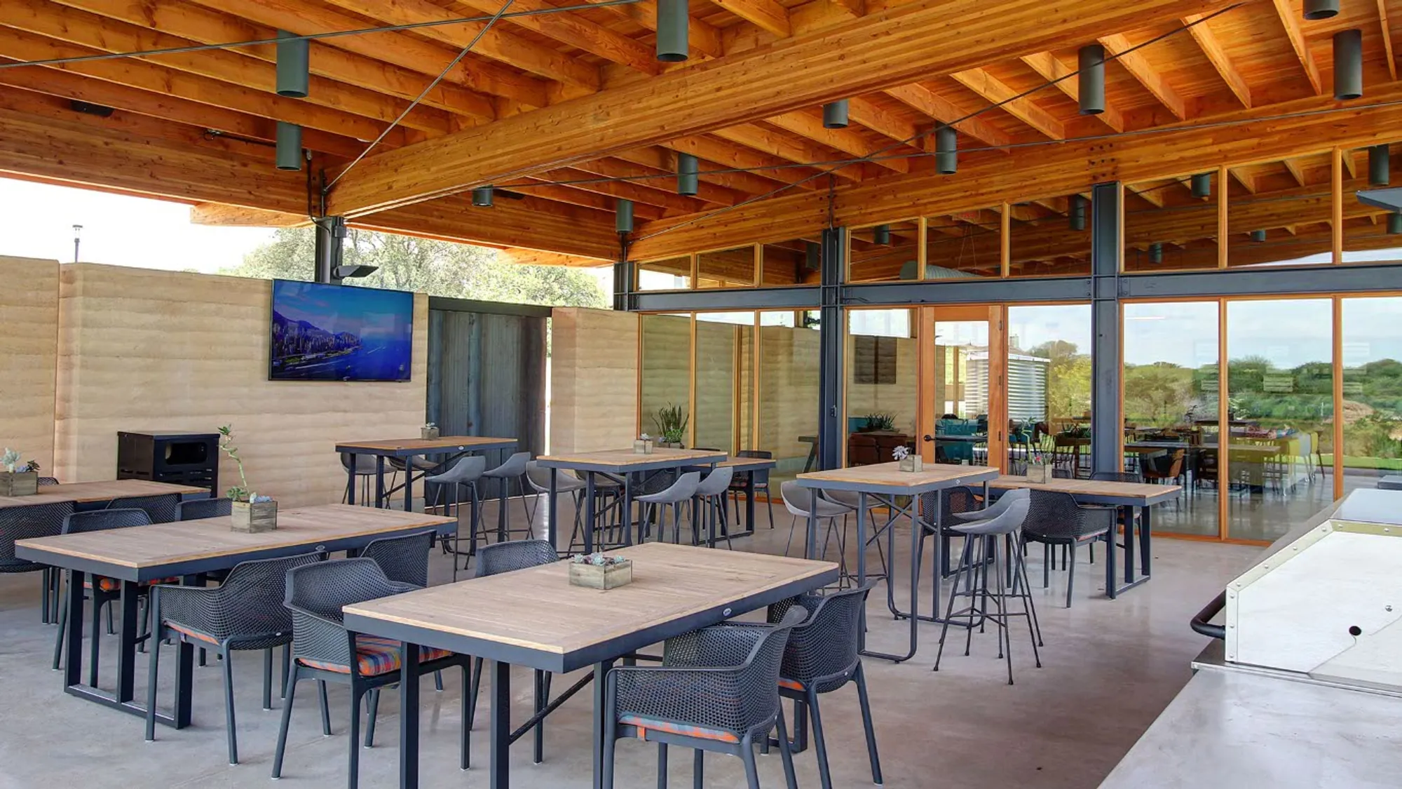 Property Slideshow image 8 of 25 | 501 sundance ln, Georgetown, TX, 78633