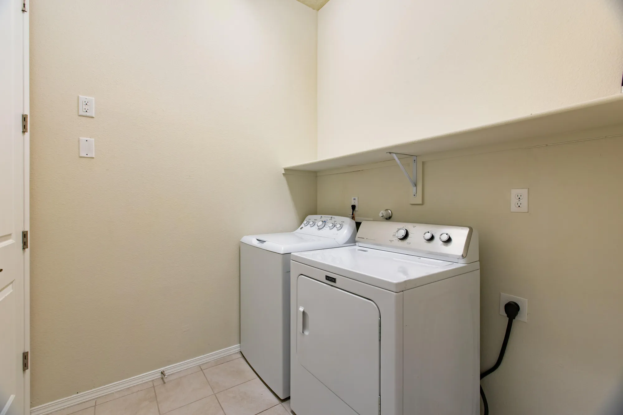 Property Slideshow image 41 of 68 | 2220 cebolla creek way, Albuquerque, NM, 87120