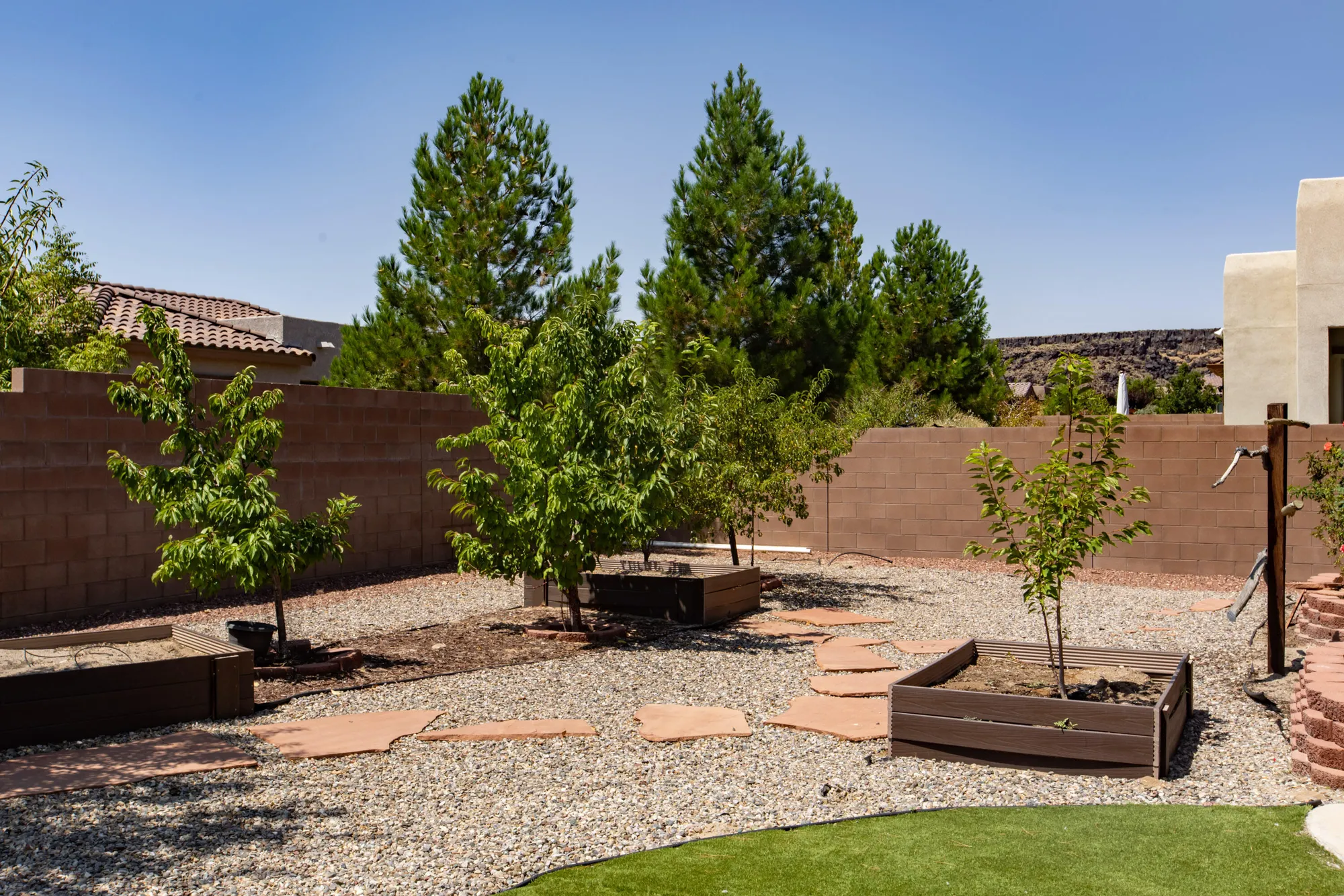 Property Slideshow image 42 of 68 | 2220 cebolla creek way, Albuquerque, NM, 87120