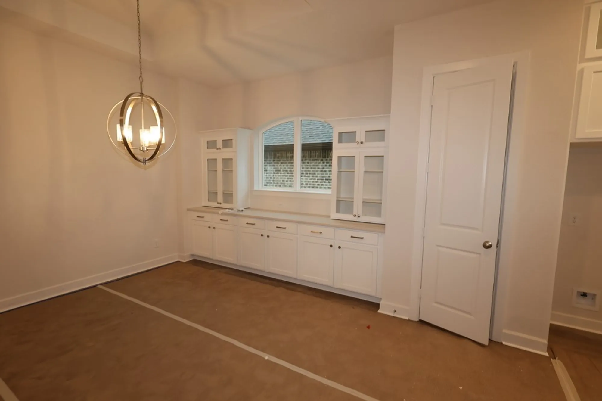 Property Slideshow image 9 of 29 | 7730 coopers rock ln, Porter, TX, 77365