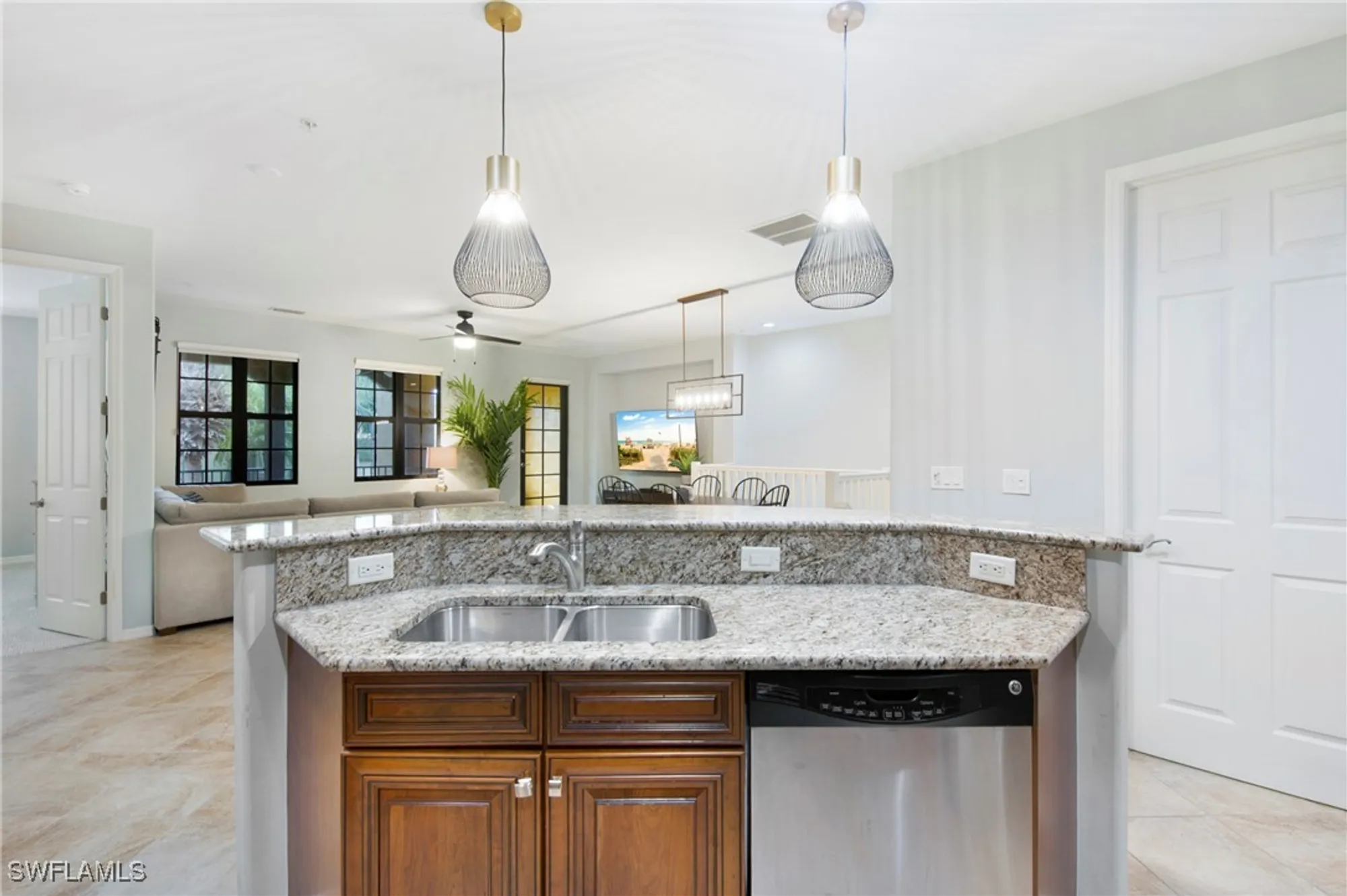 Property Slideshow image 11 of 43 | 8975 malibu st 1304, Naples, FL, 34113