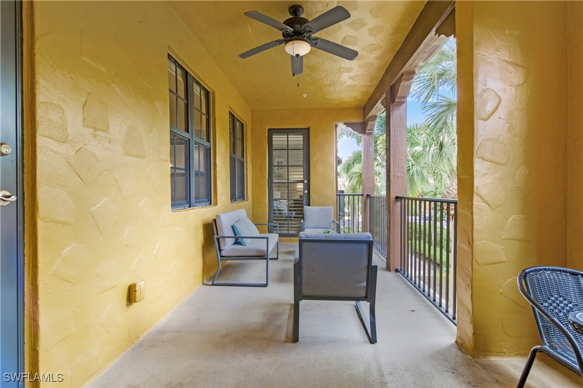 Property Slideshow image 12 of 43 | 8975 malibu st 1304, Naples, FL, 34113