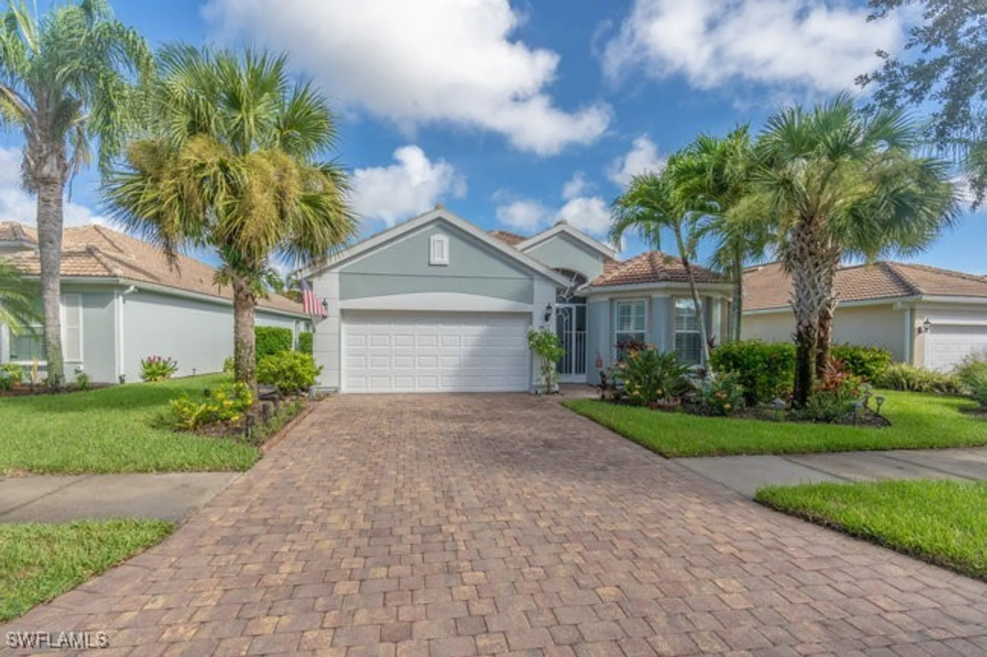 Property Slideshow image 2 of 50 | 8459 benelli ct, Naples, FL, 34114