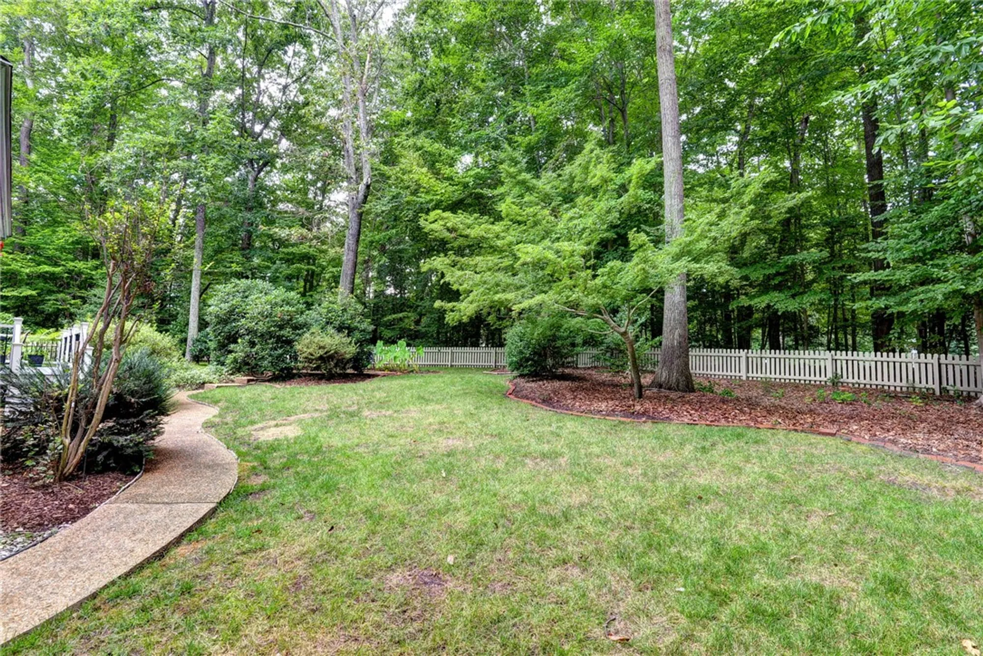 Property Slideshow image 37 of 46 | 119 muirfield, Williamsburg, VA, 23188