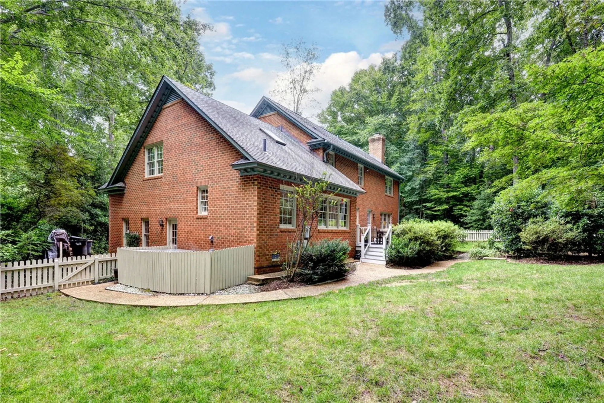 Property Slideshow image 38 of 46 | 119 muirfield, Williamsburg, VA, 23188