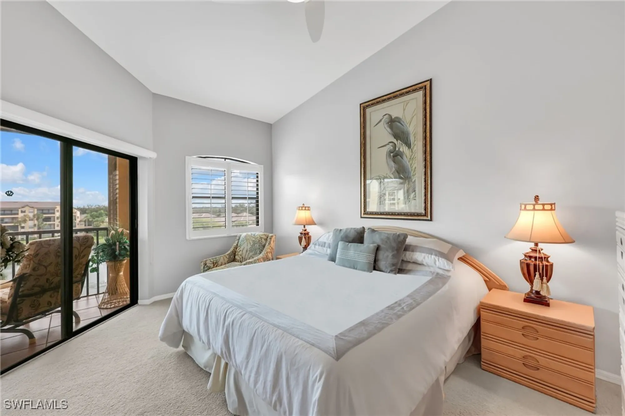 Property Slideshow image 13 of 23 | 195 vintage cir 402, Naples, FL, 34119