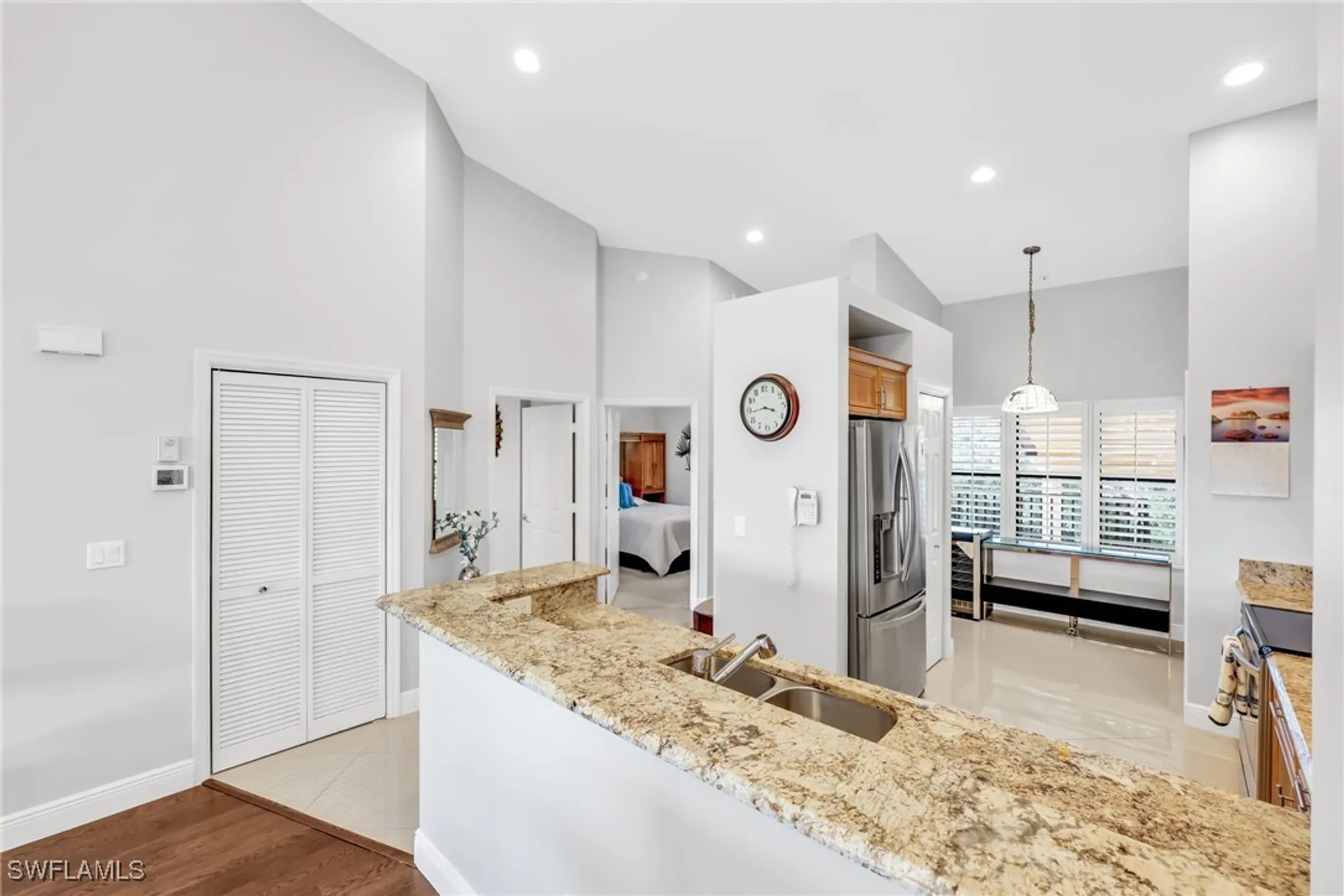 Property Slideshow image 9 of 23 | 195 vintage cir 402, Naples, FL, 34119