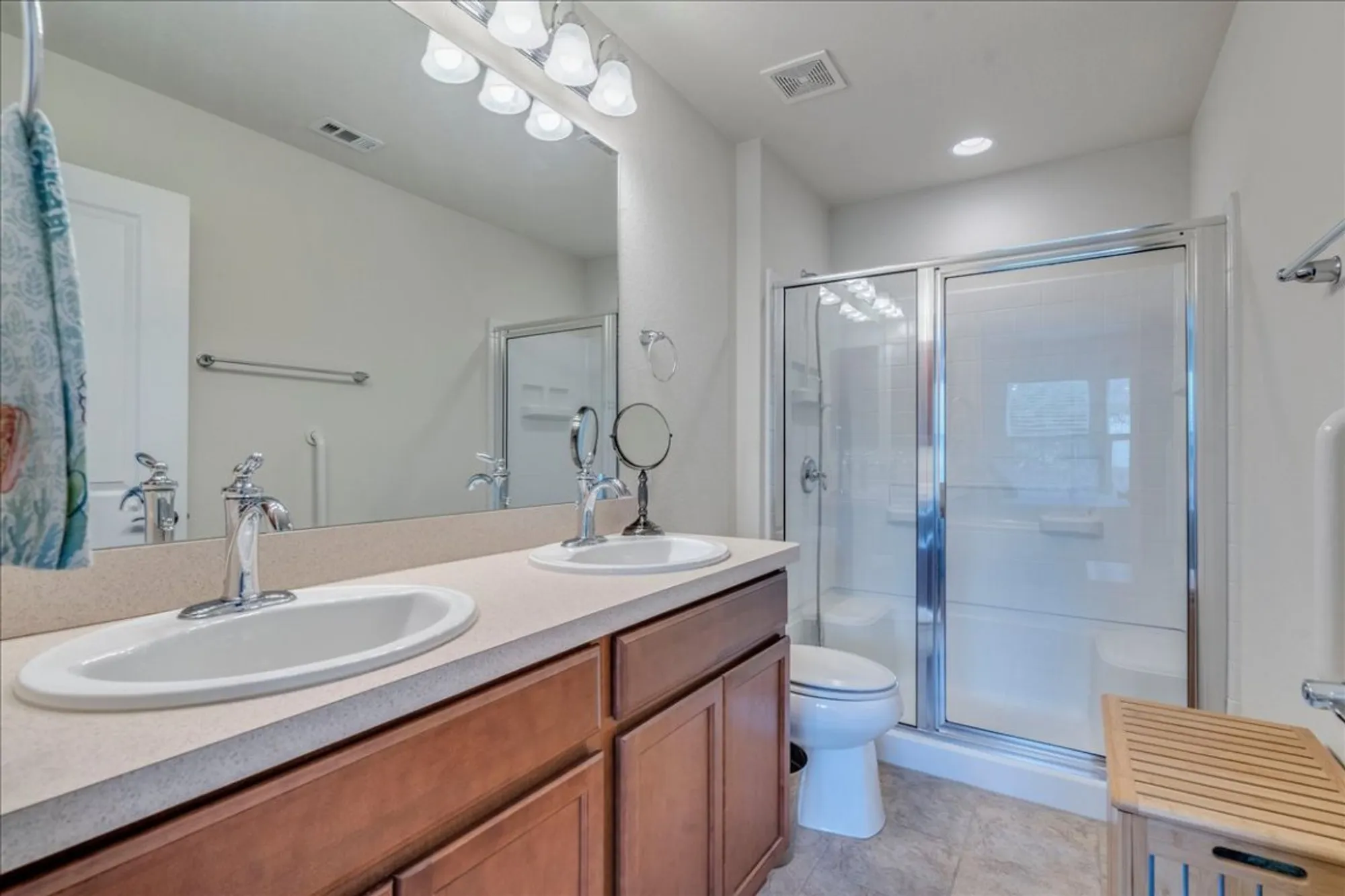 Property Slideshow image 14 of 26 | 606 salado creek ln, Georgetown, TX, 78633