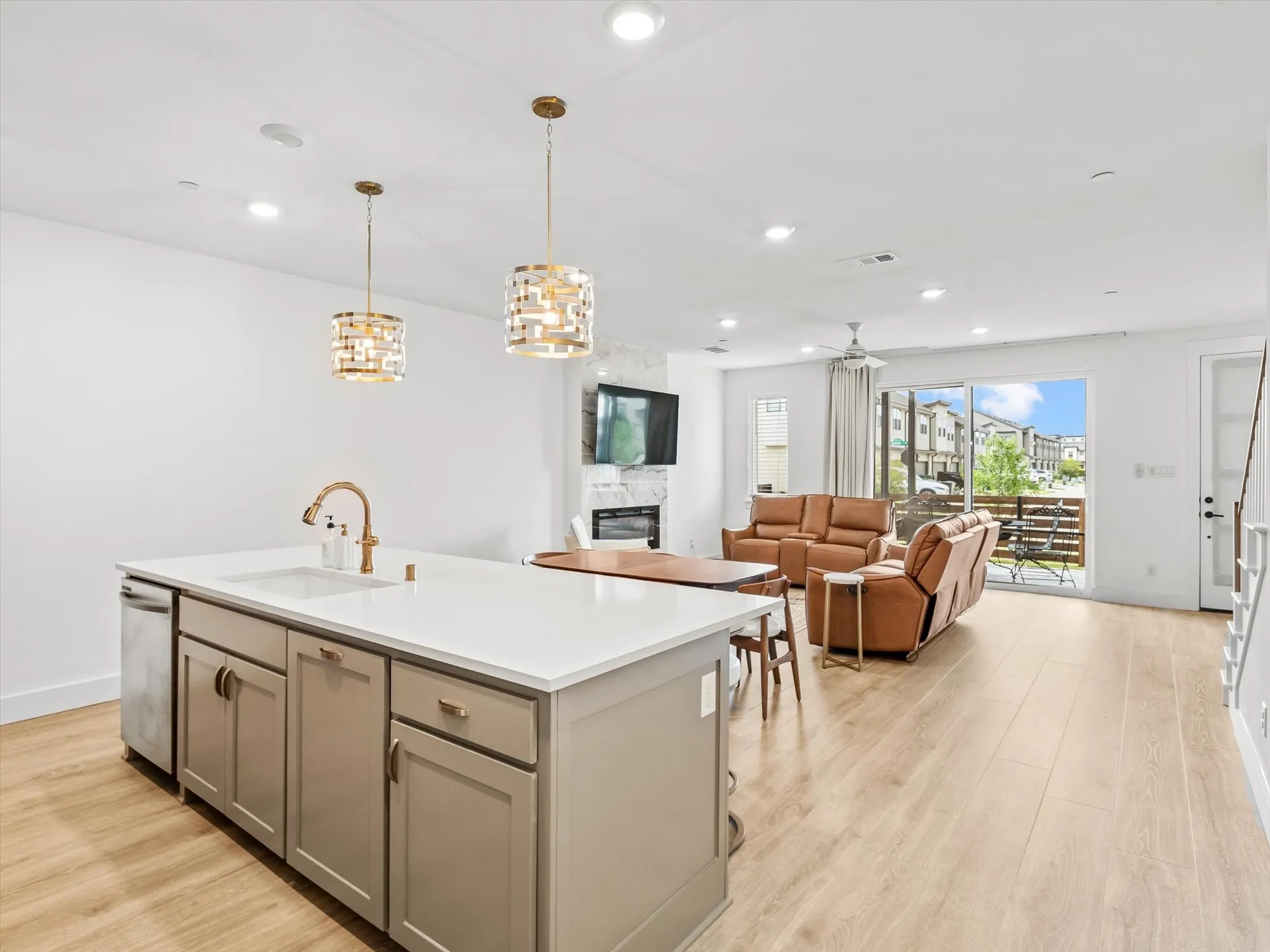 Property Slideshow image 9 of 26 | 3741 rosemont dr, Prosper, TX, 75078