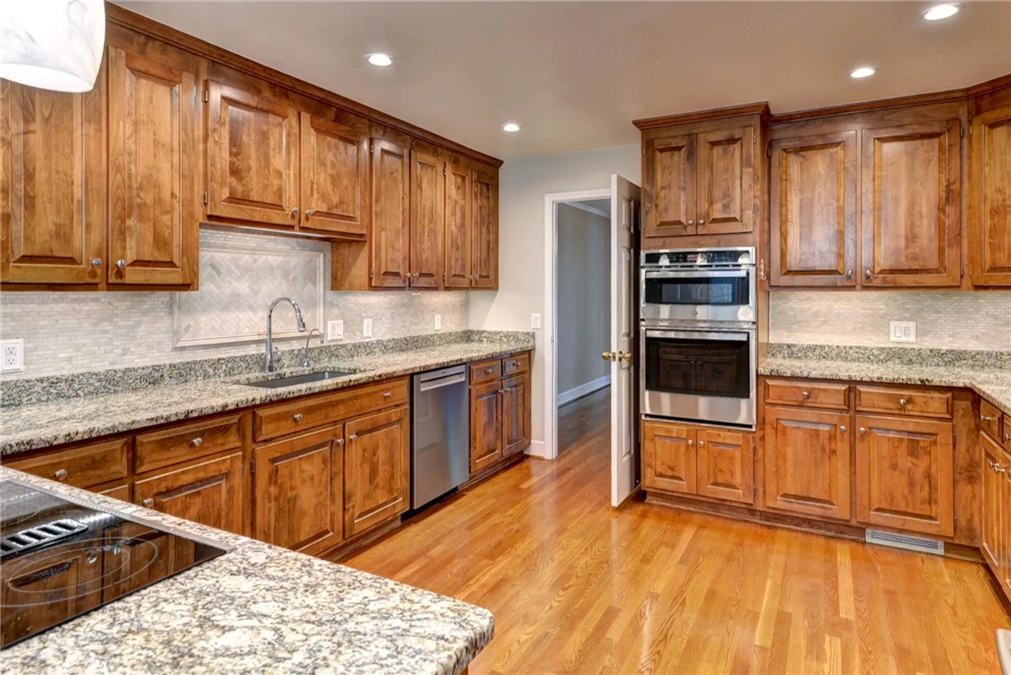 Property Slideshow image 34 of 50 | 105 moodys run # 105, Williamsburg, VA, 23185