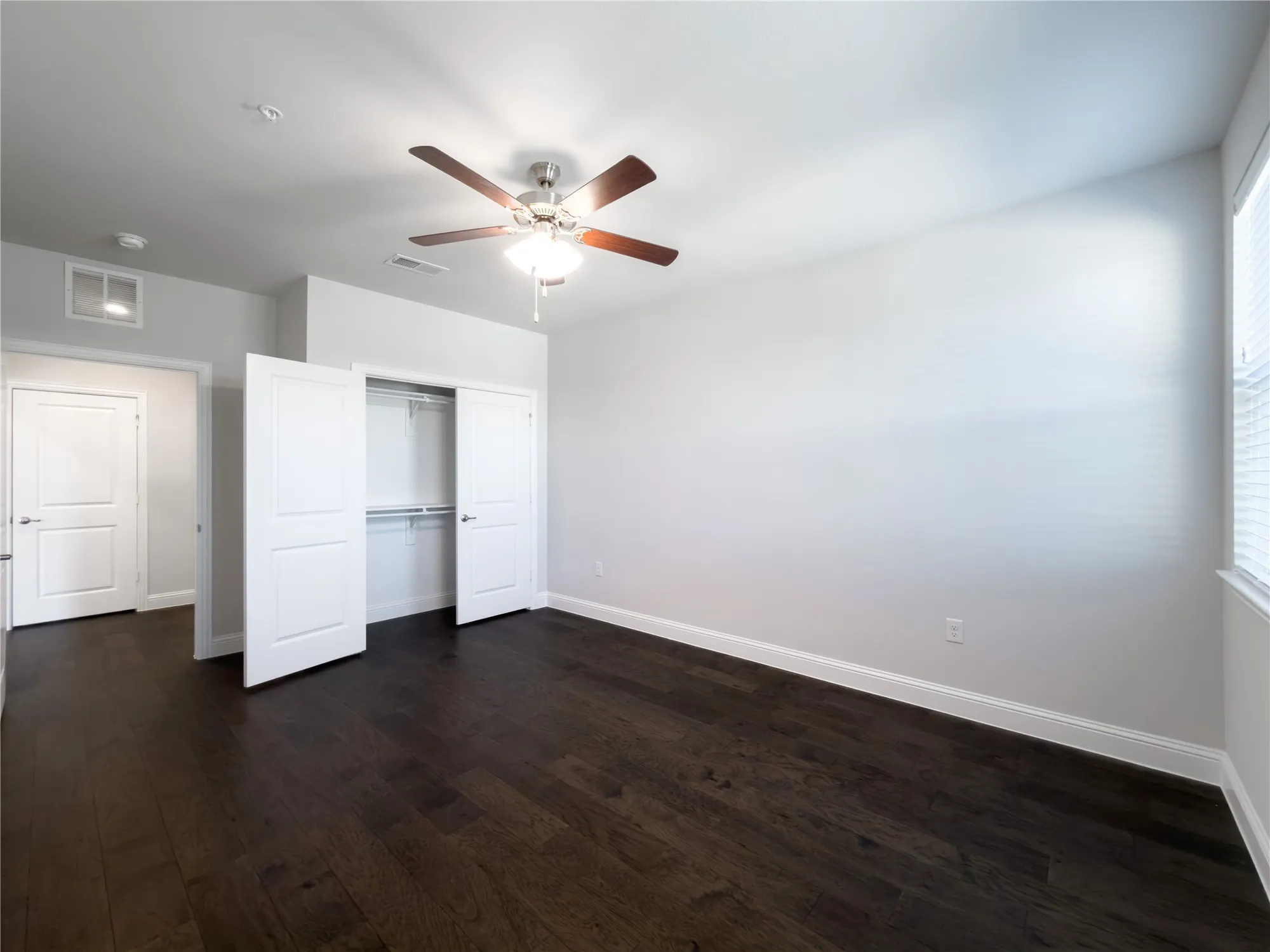 Property Slideshow image 17 of 24 | 651 n watters rd apt 4202, Allen, TX, 75013