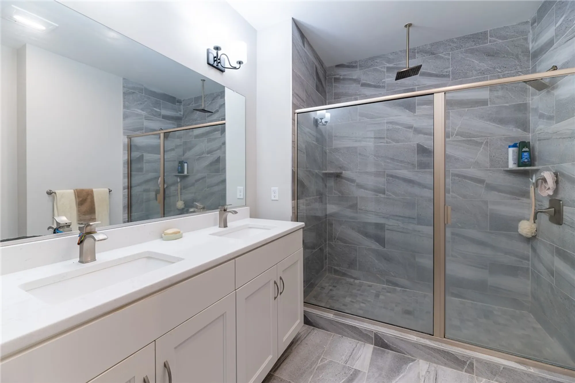 Property Slideshow image 16 of 27 | 3026 clinton ct, Williamsburg, VA, 23188