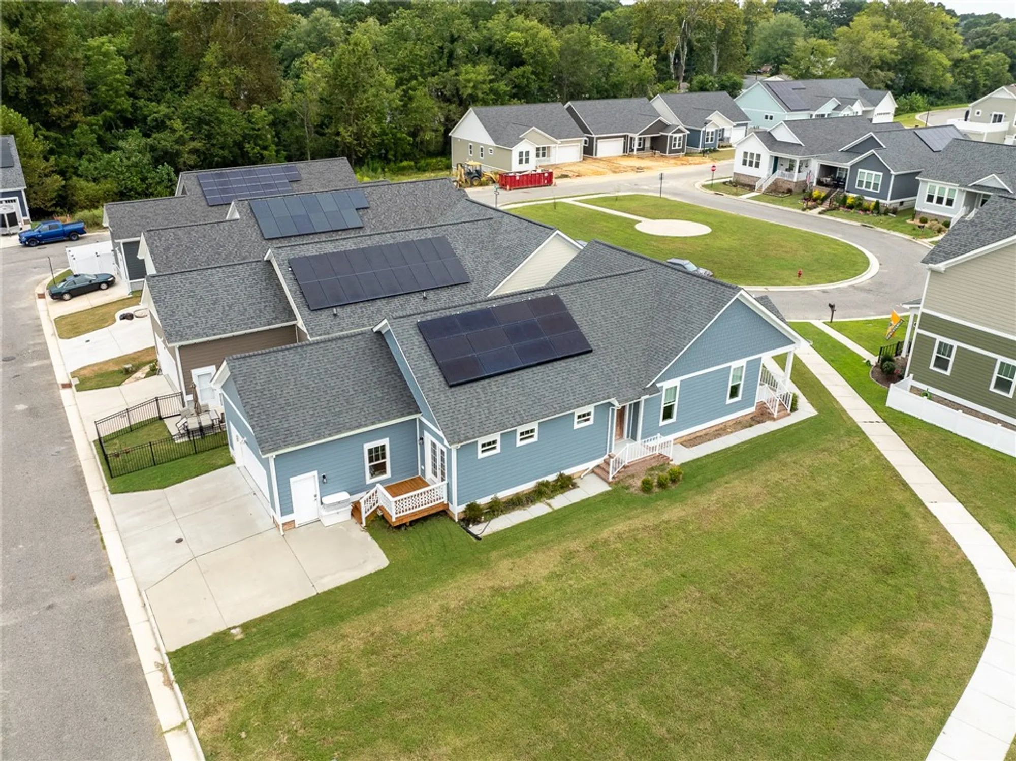 Property Slideshow image 24 of 27 | 3026 clinton ct, Williamsburg, VA, 23188